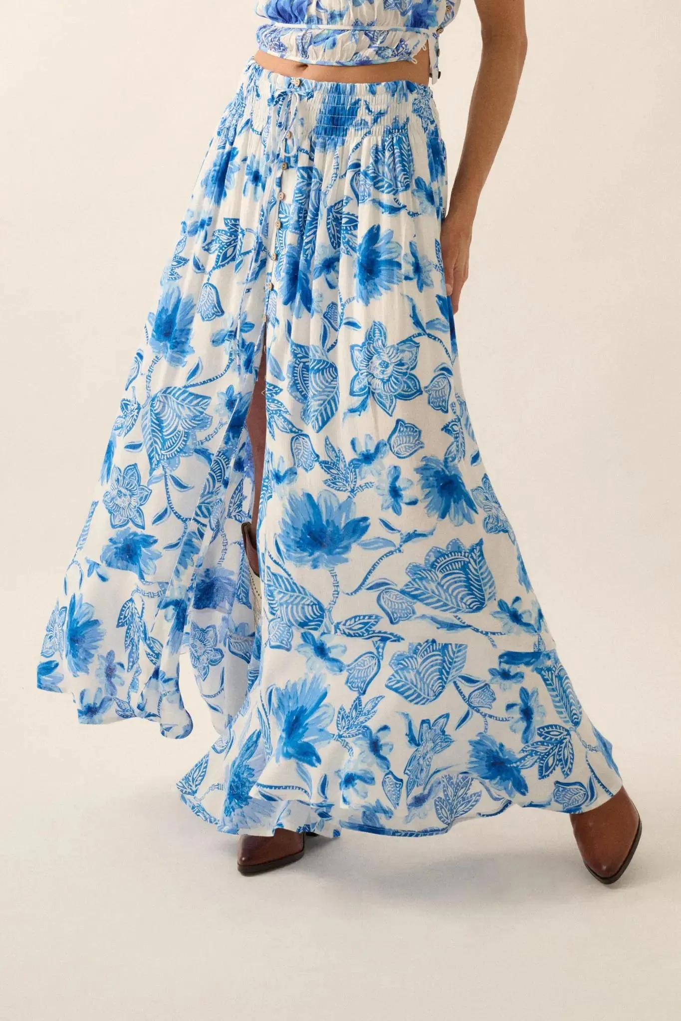 Blossoming Blues Floral Button-Front Maxi Skirt sold by Promesa product image thumbnail 2