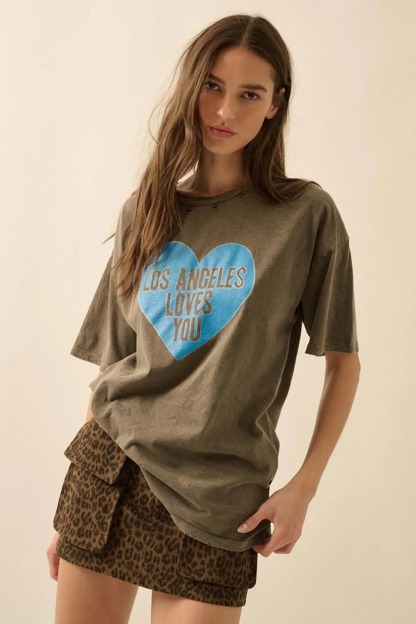 LA Loves You Distressed Oversize Graphic Tee sold by Promesa product image thumbnail 5