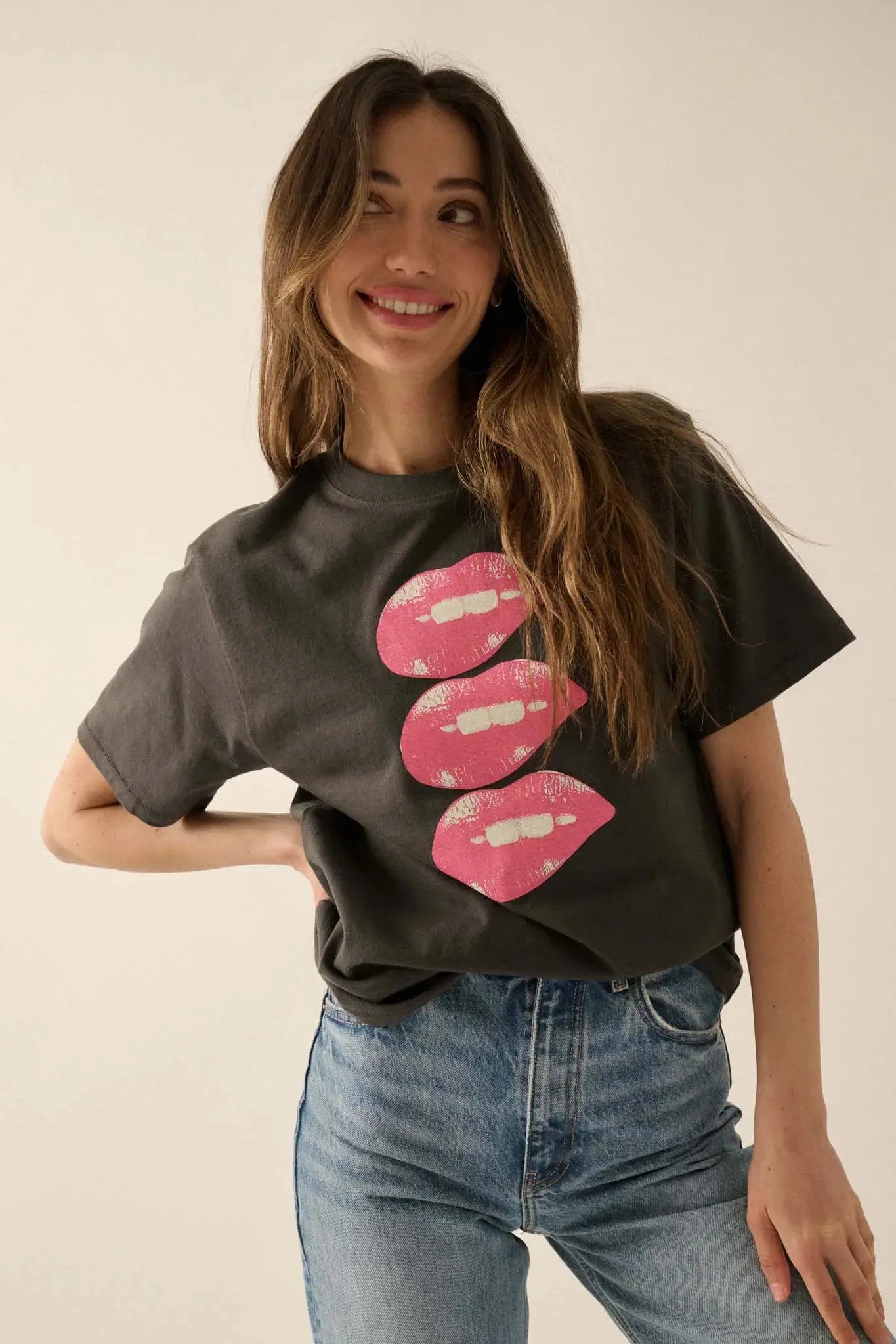 Lip Bite Vintage-Print Garment-Dyed Graphic Tee sold by Promesa product image thumbnail 5