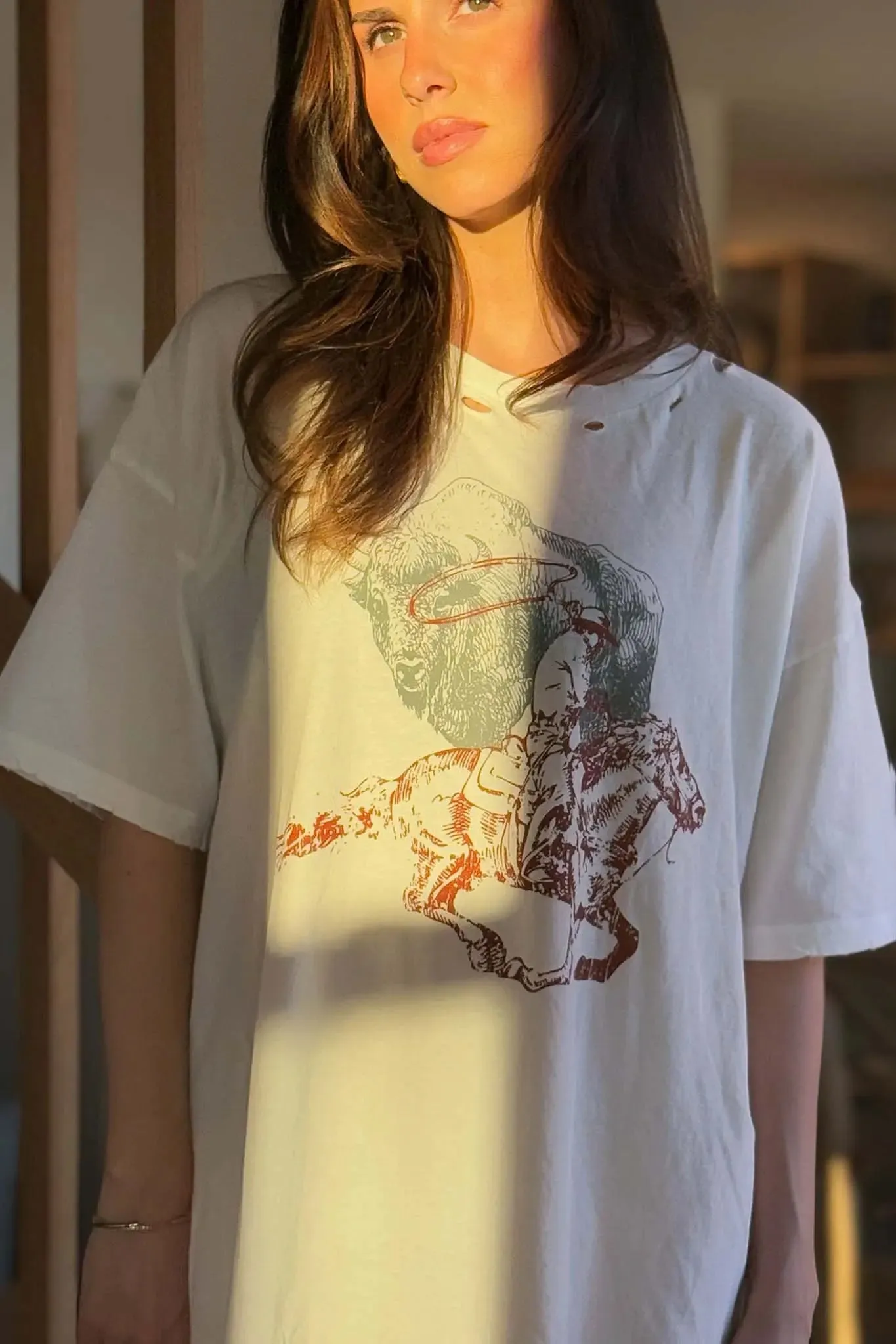 Bison Wrangler Distressed Oversize Graphic Tee sold by Promesa product image thumbnail 4