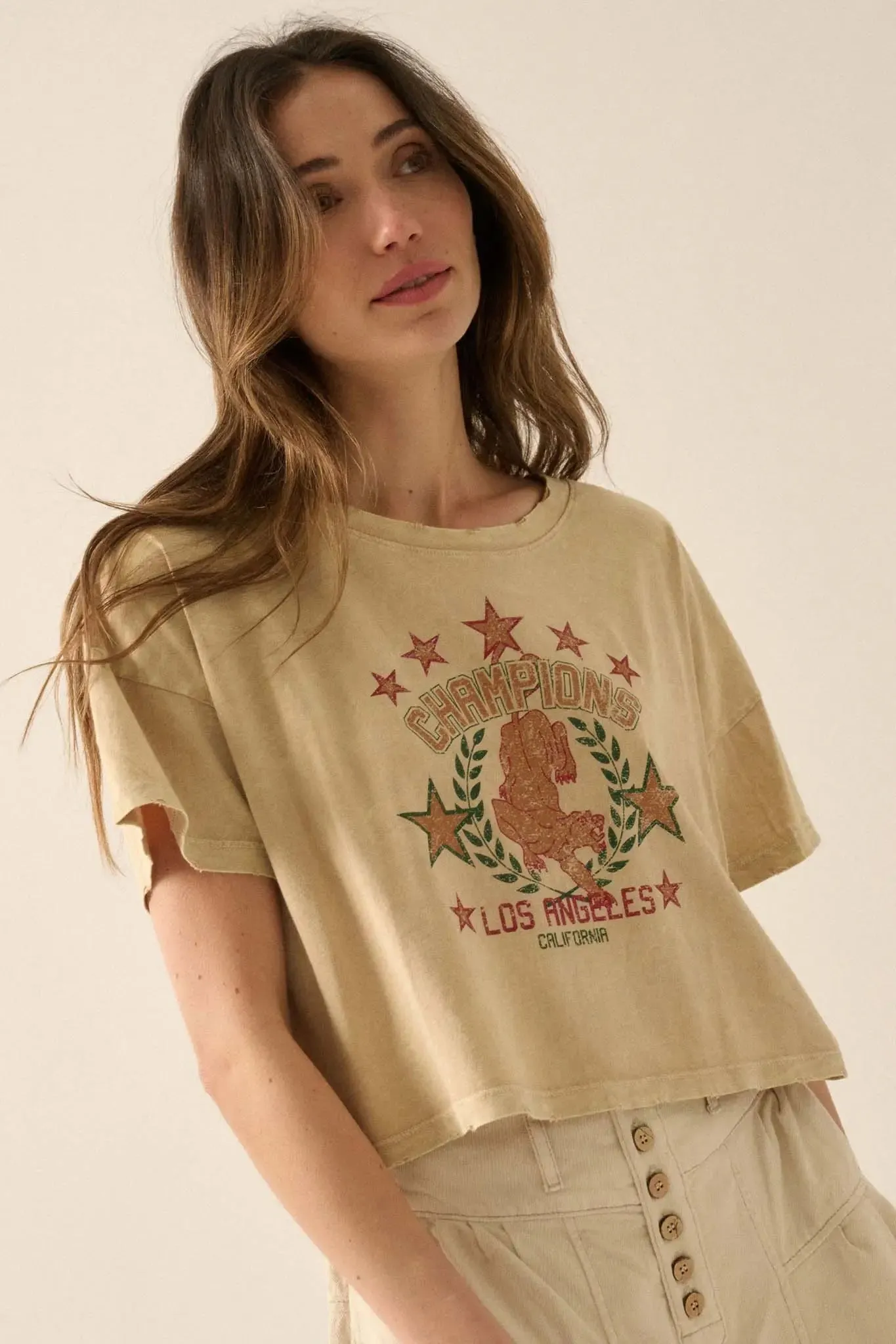 Champions LA Cropped Vintage-Wash Graphic Tee sold by Promesa product image thumbnail 3