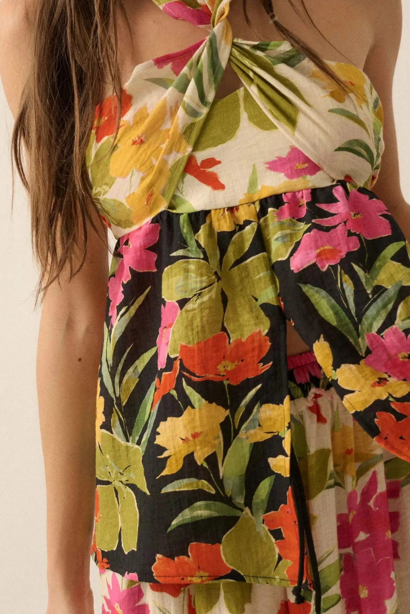 Aloha Again Tropical Floral Split-Front Tunic Top sold by Promesa product image thumbnail 5