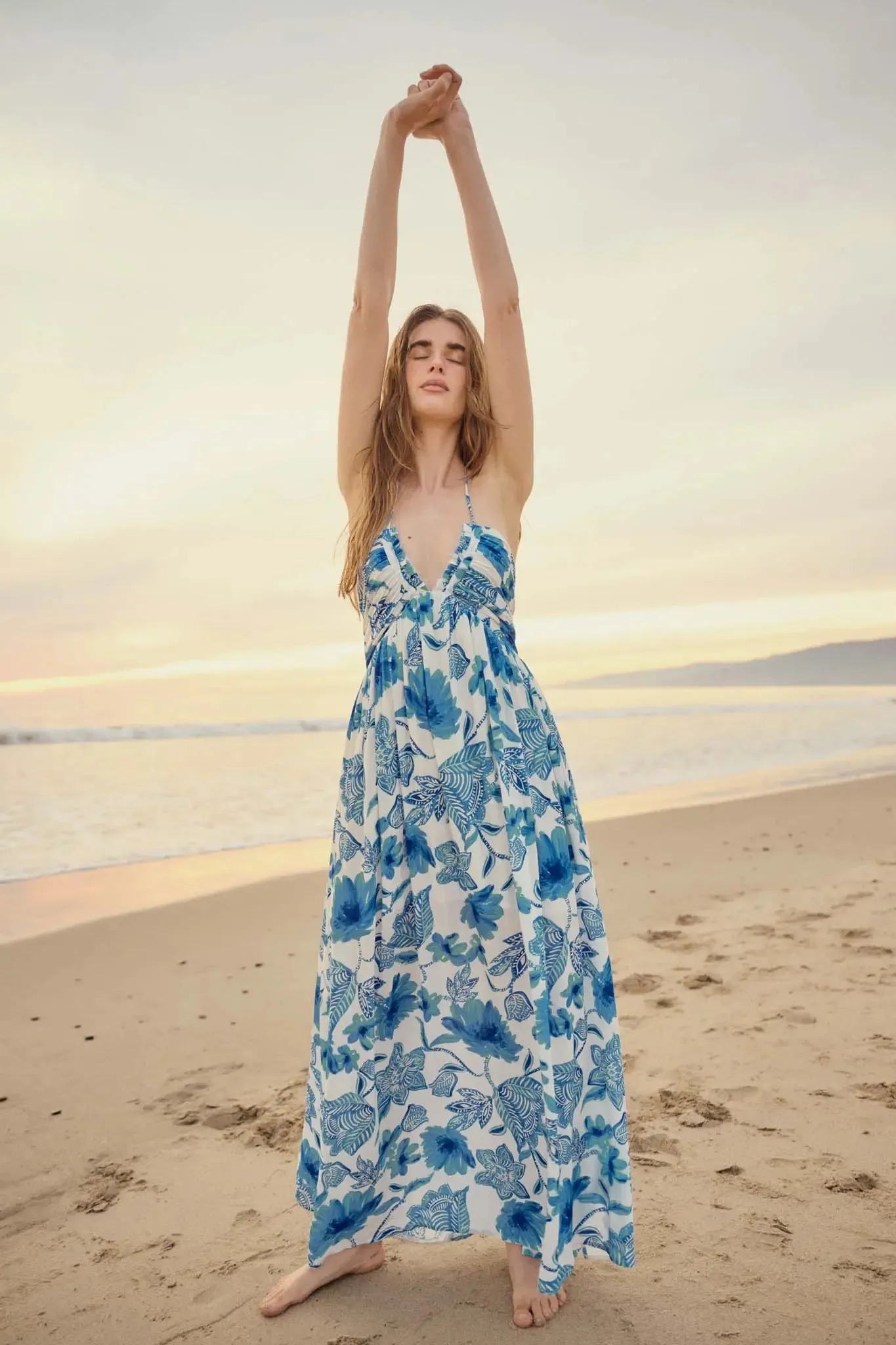 Blooming Season Floral Crepe Halter Maxi Dress sold by Promesa product image thumbnail 3
