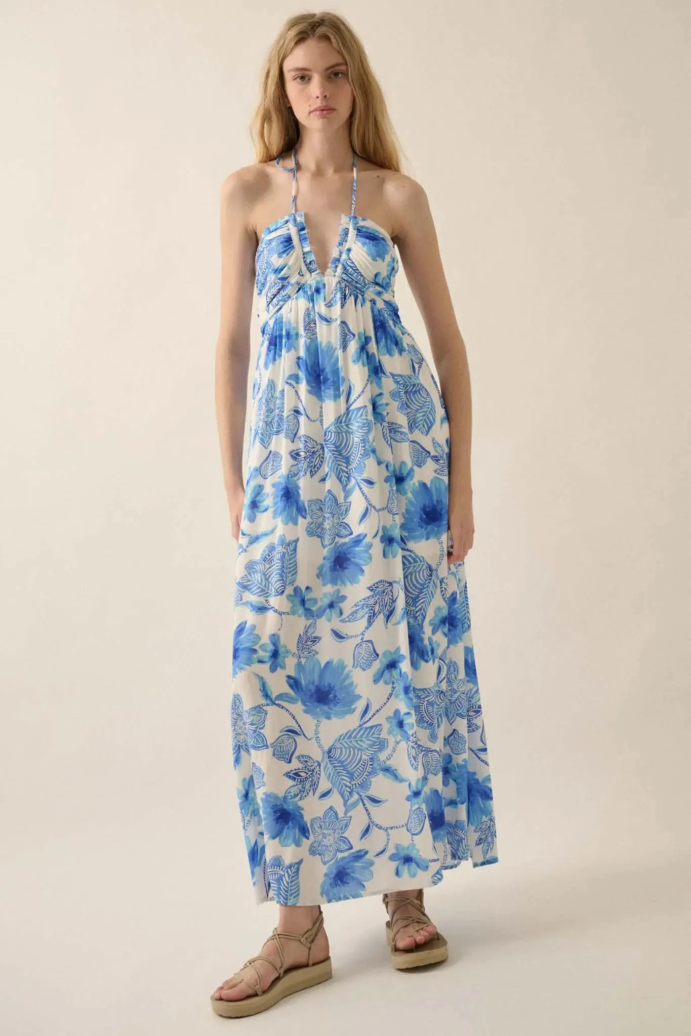 Blooming Season Floral Crepe Halter Maxi Dress sold by Promesa product image thumbnail 4