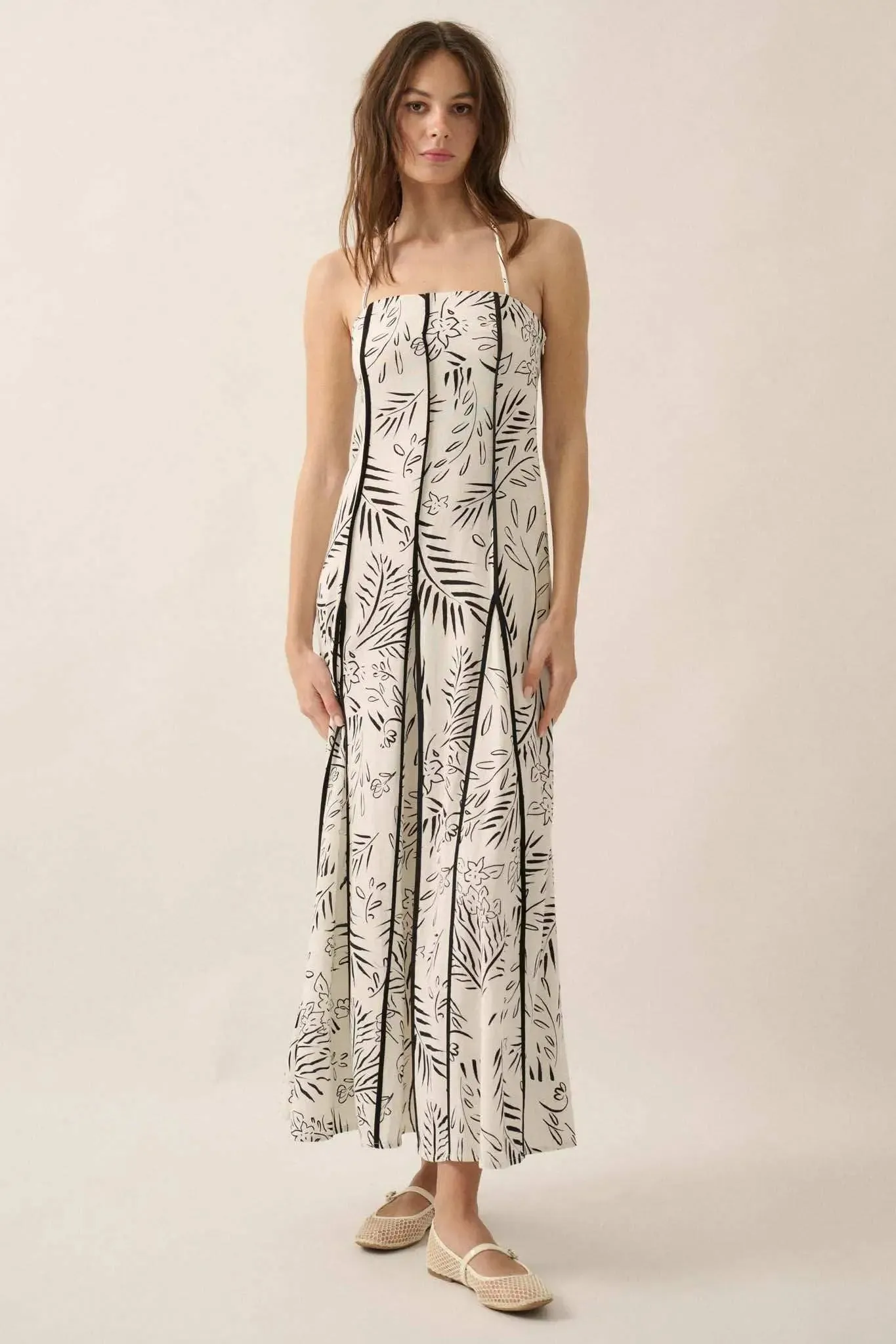 Artsy Blossoms Floral Paneled Halter Maxi Dress sold by Promesa product image thumbnail 4