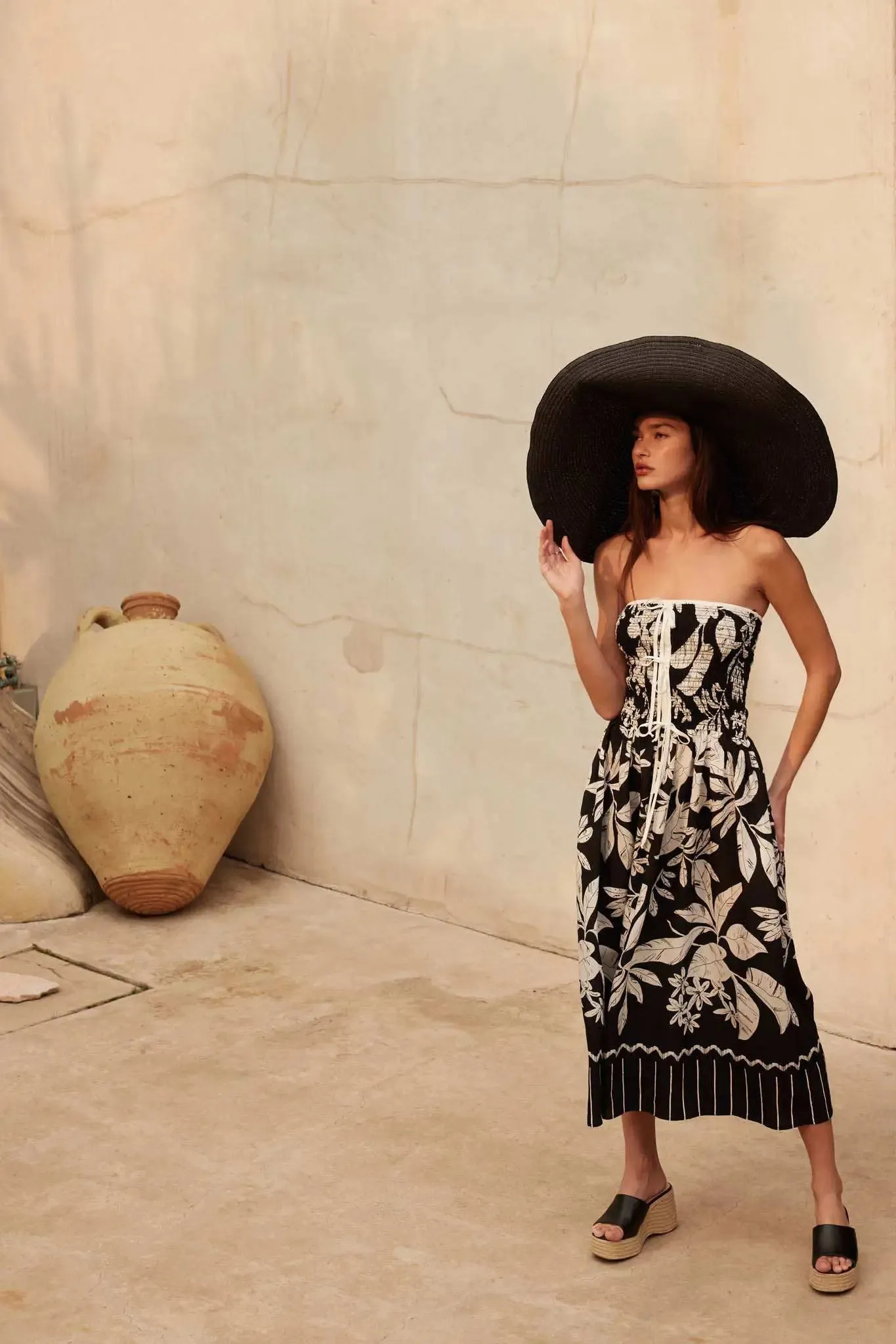 Palm Poetry Tropical Strapless Pocket Midi Dress sold by Promesa product image thumbnail 3