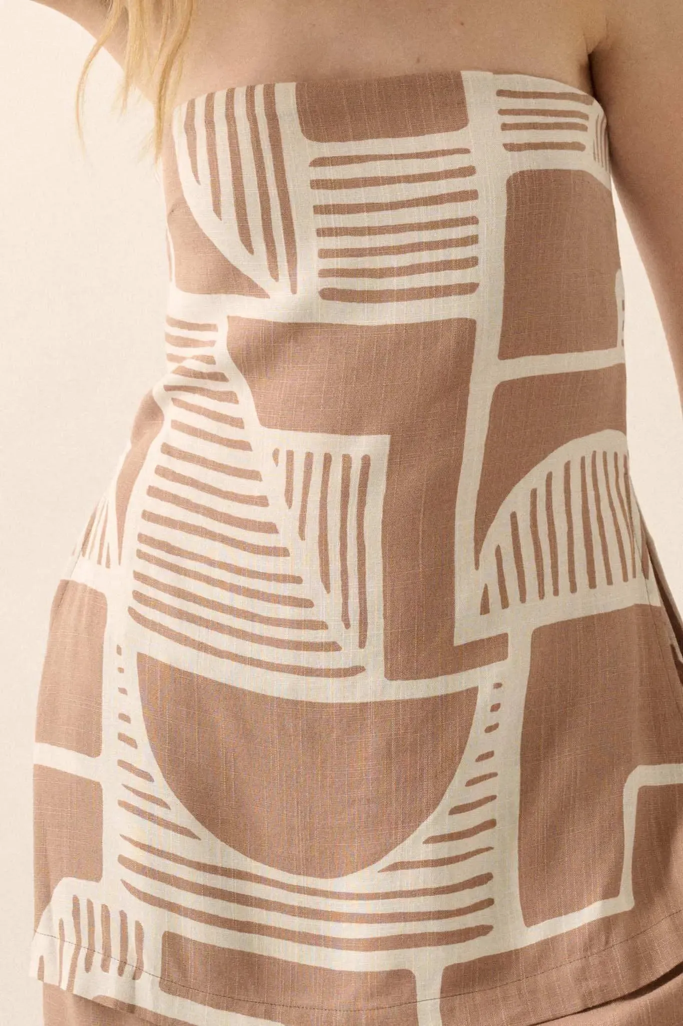 Shape Shift Geo-Print Strapless Tunic Top sold by Promesa product image thumbnail 4