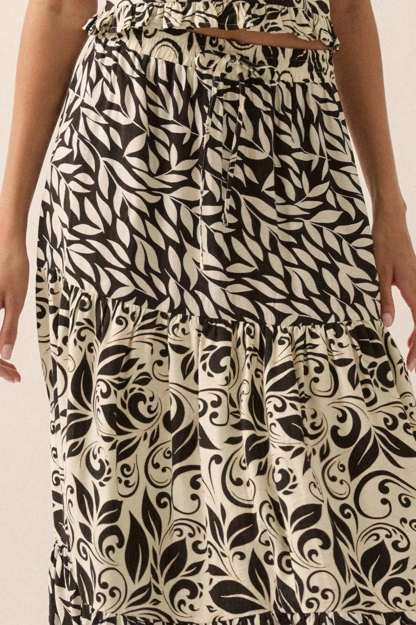 Spring Splendor Colorblock Floral Tiered Maxi Skirt sold by Promesa product image thumbnail 4