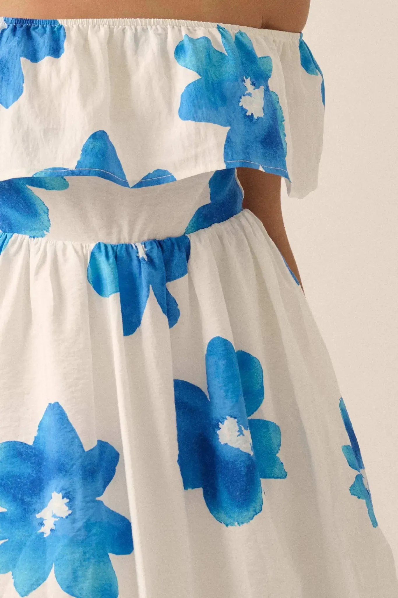 Bold Beauty Floral Off-Shoulder Flounce Mini Dress sold by Promesa product image thumbnail 4