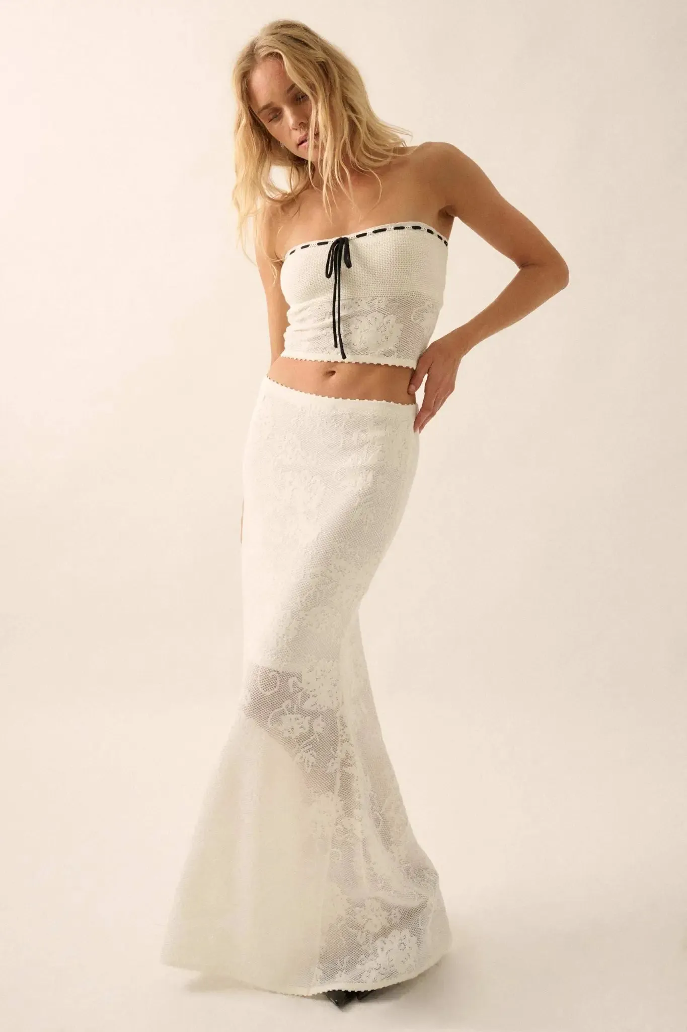 Beguiling Blooms Floral Lace Mermaid Maxi Skirt sold by Promesa product image thumbnail 3