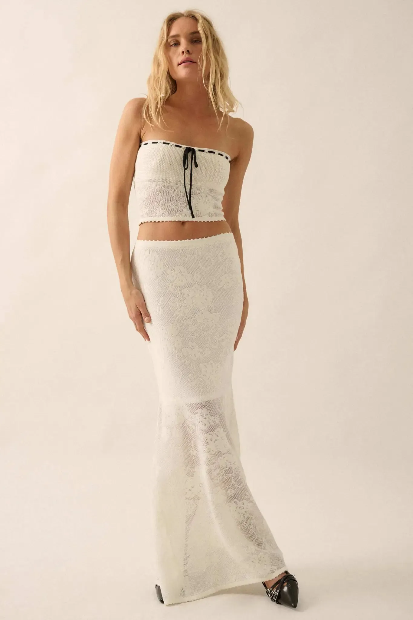 Flowery Flirt Floral Lace Ribbon-Trim Tube Top sold by Promesa product image thumbnail 5