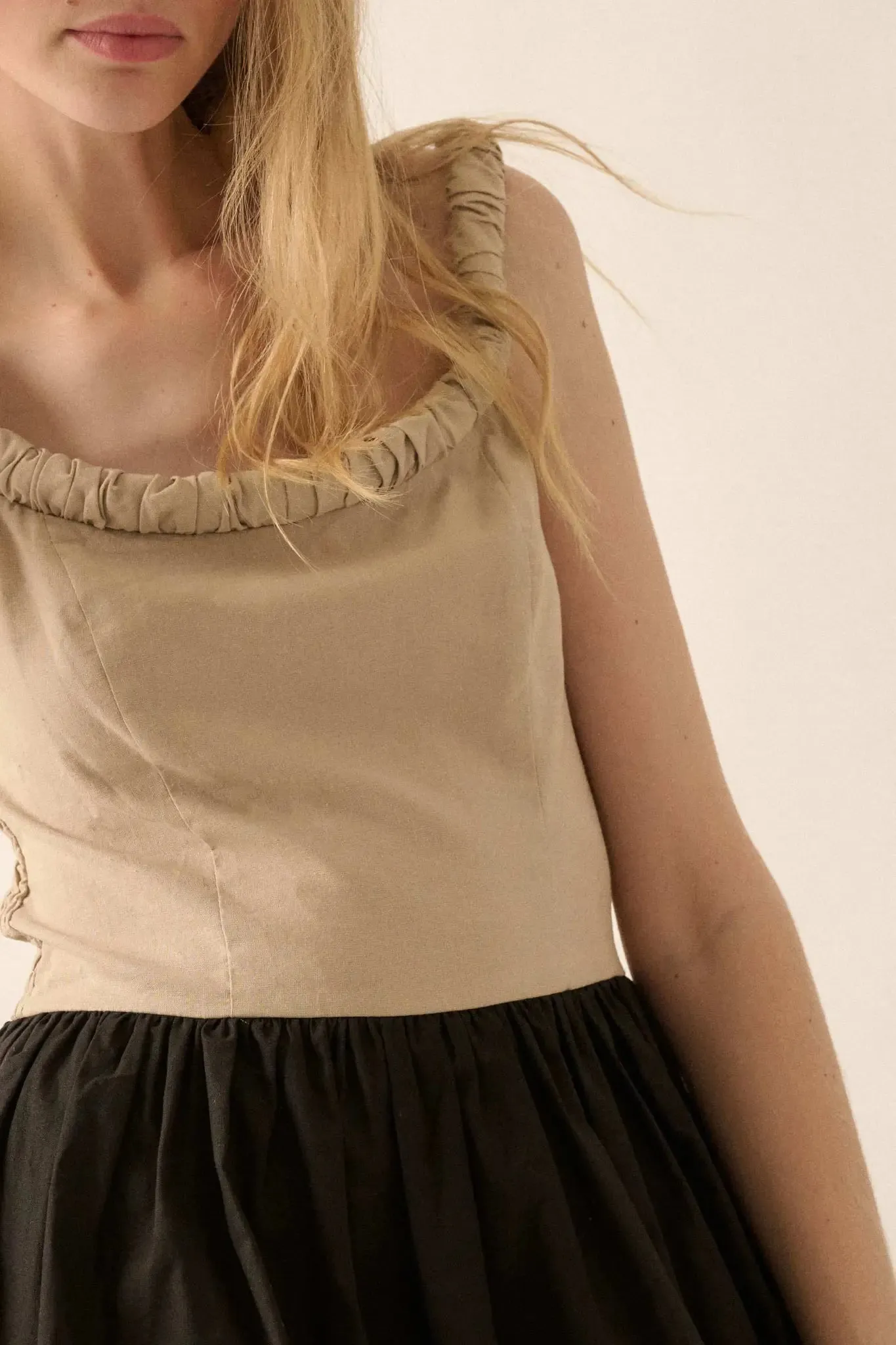 Twice As Nice Colorblock Bubble Mini Dress sold by Promesa product image thumbnail 4