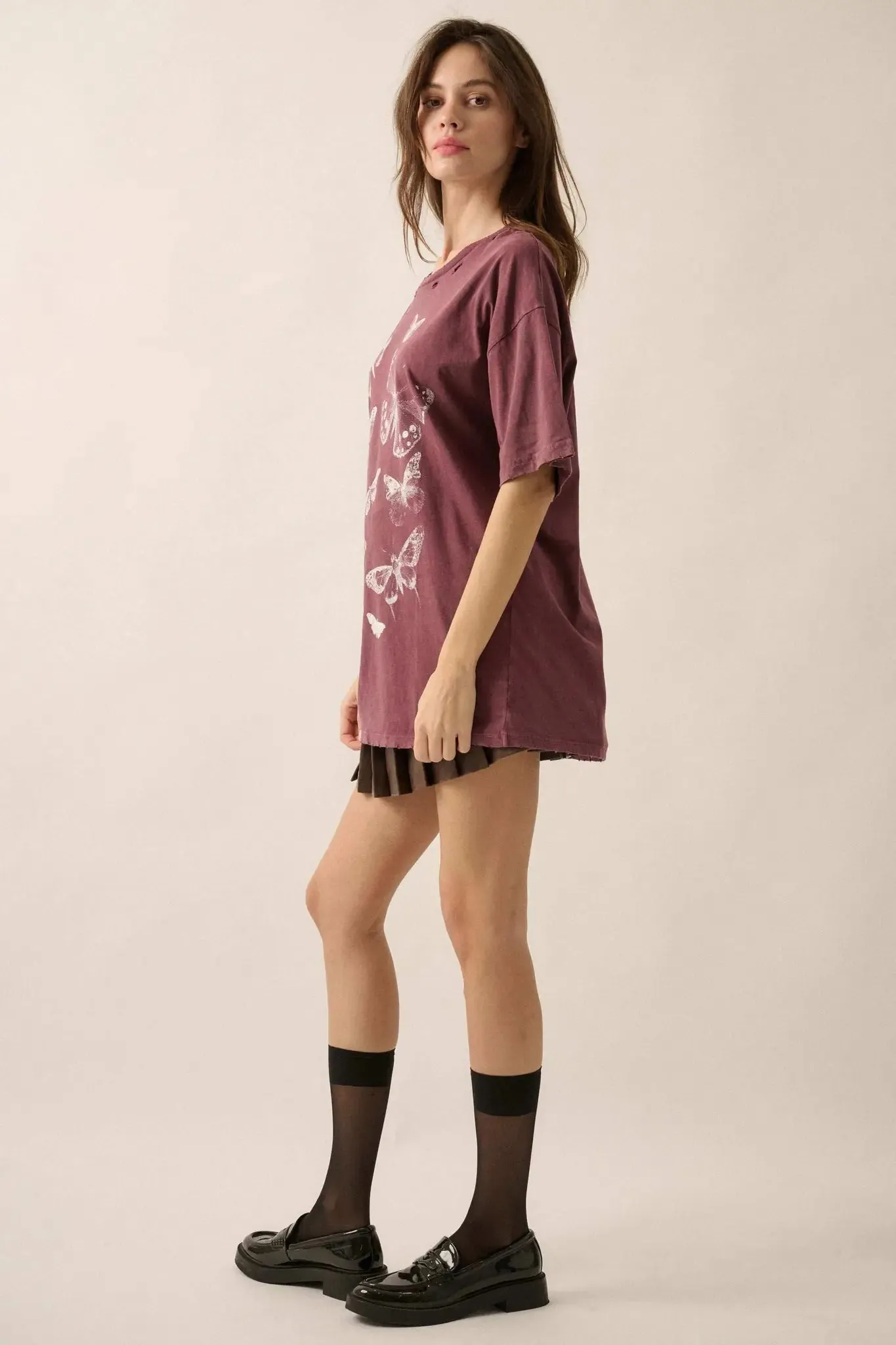 Butterfly Kisses Oversize Distressed Graphic Tee sold by Promesa product image thumbnail 5