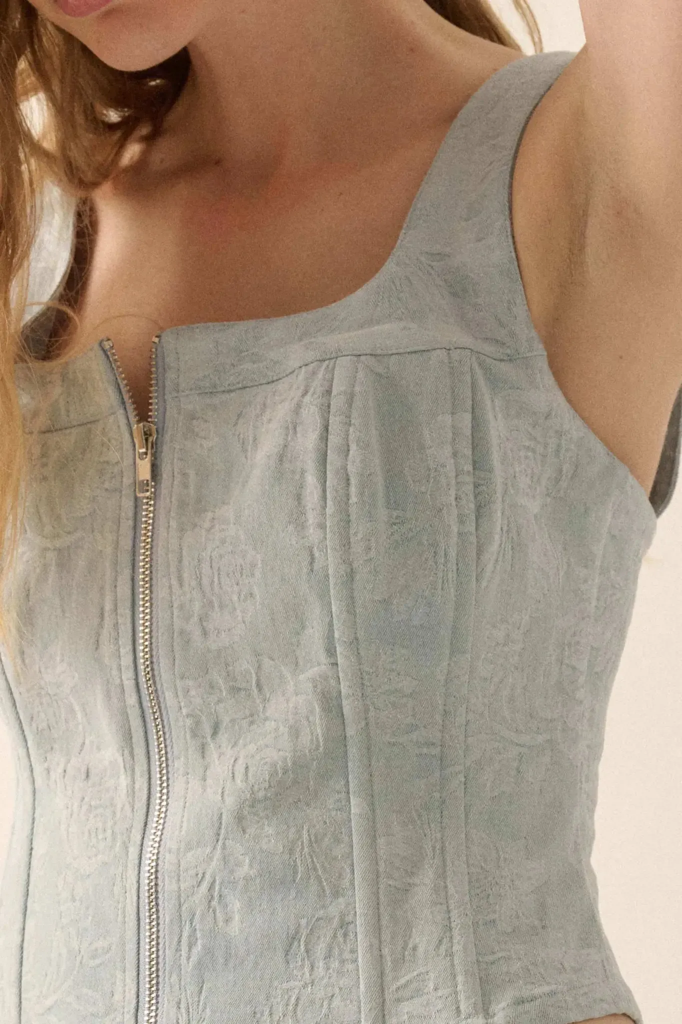 Burst of Blue Floral Jacquard Denim Corset Top sold by Promesa product image thumbnail 2