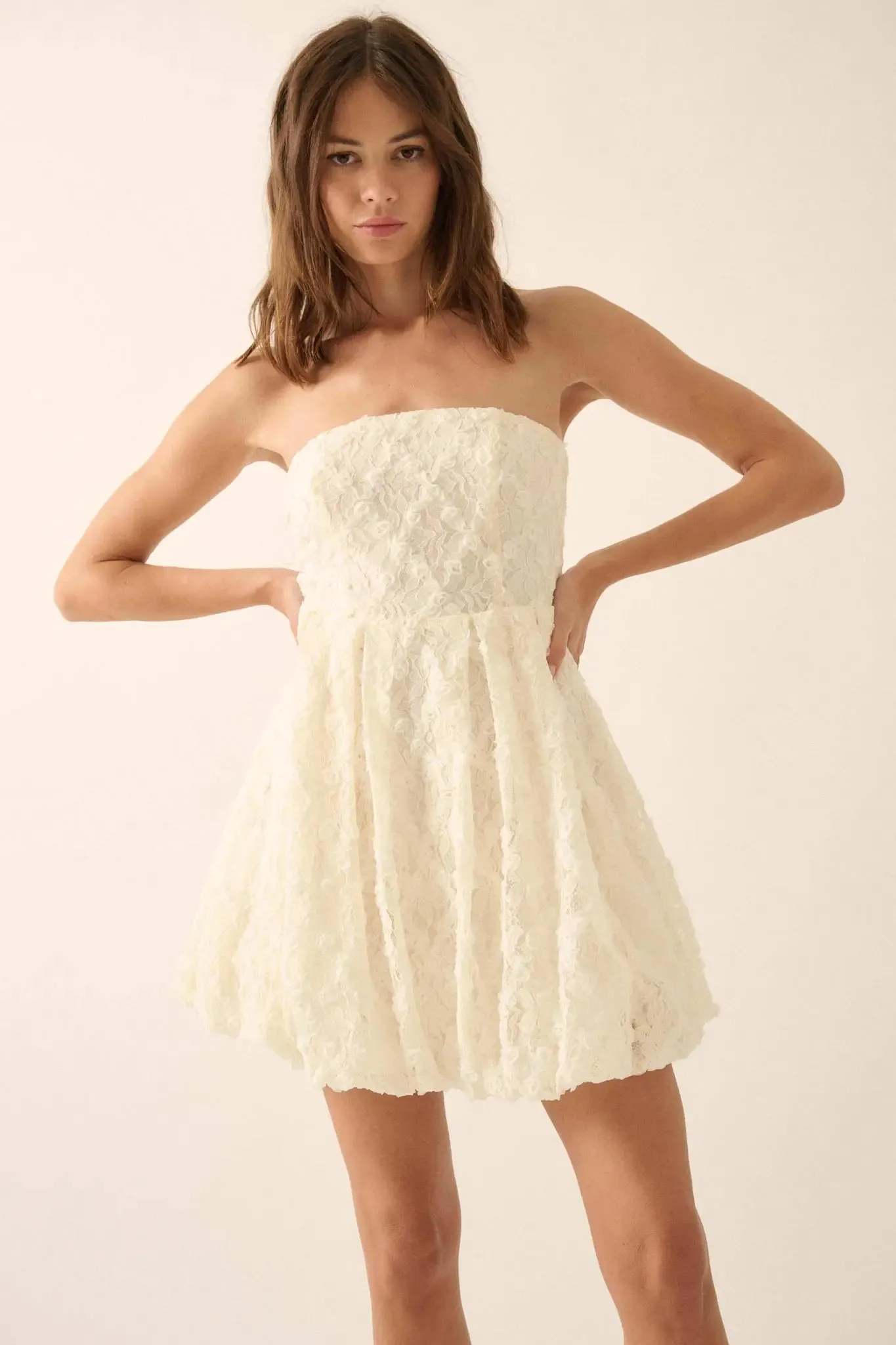 Grace Note Floral Lace Strapless Bubble Mini Dress sold by Promesa product image thumbnail 4