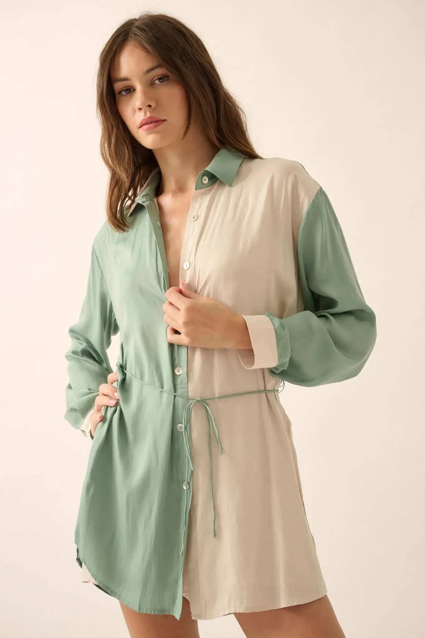 Double Shift Two-Tone Matte Satin Shirt Romper sold by Promesa product image thumbnail 5