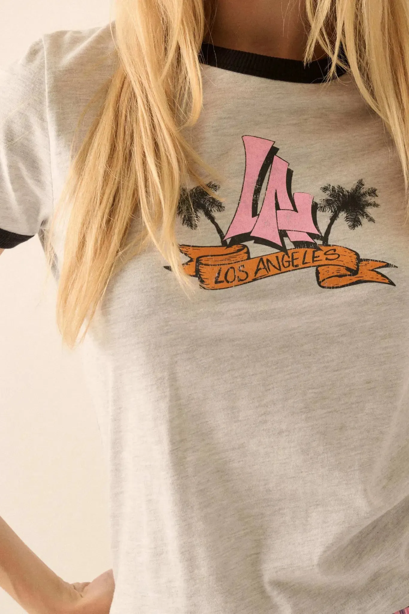 LA Vibes Vintage-Print Graphic Ringer Tee sold by Promesa product image thumbnail 2