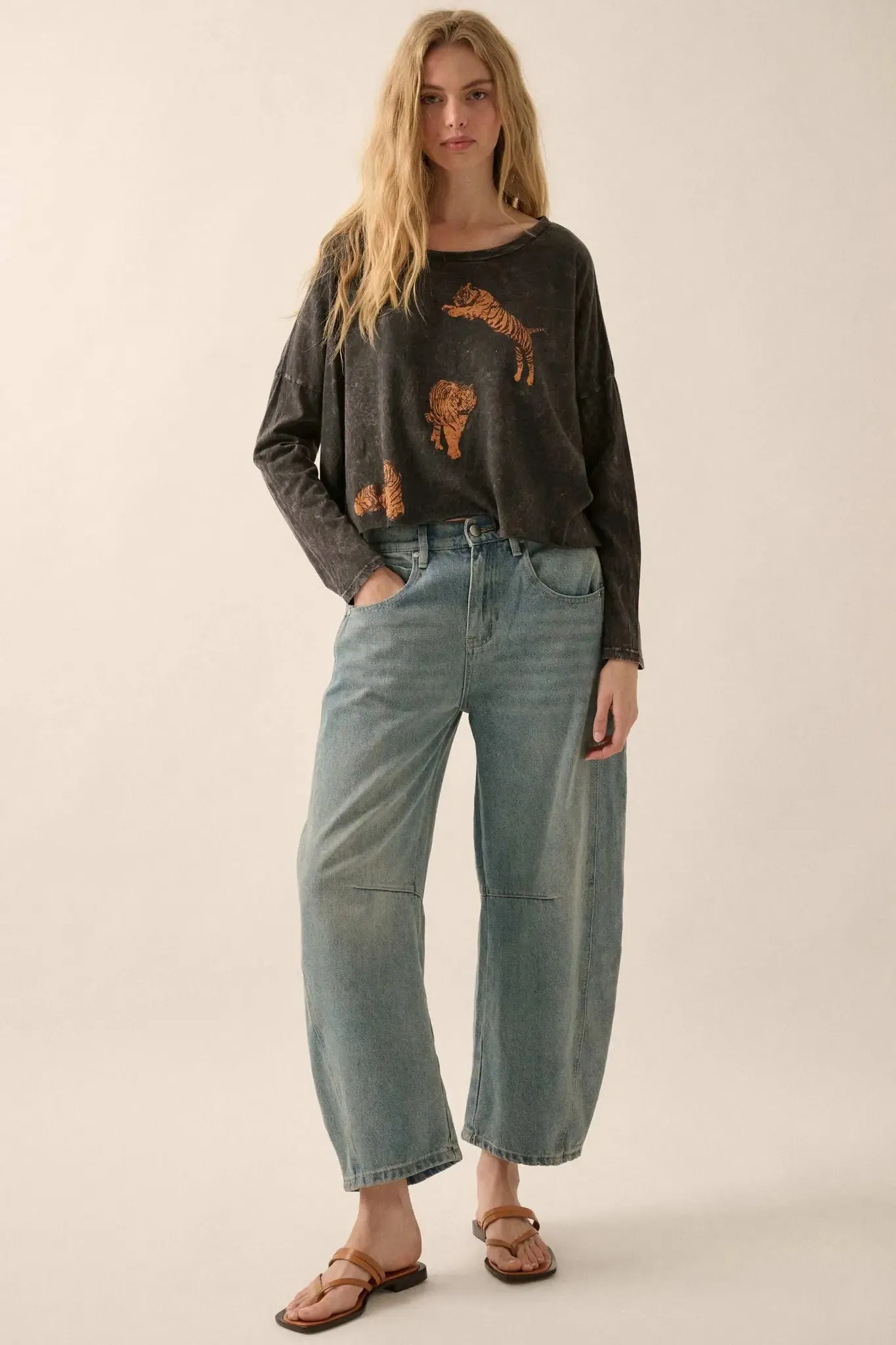 Tiger Trio Cropped Long-Sleeve Graphic Tee sold by Promesa product image thumbnail 3