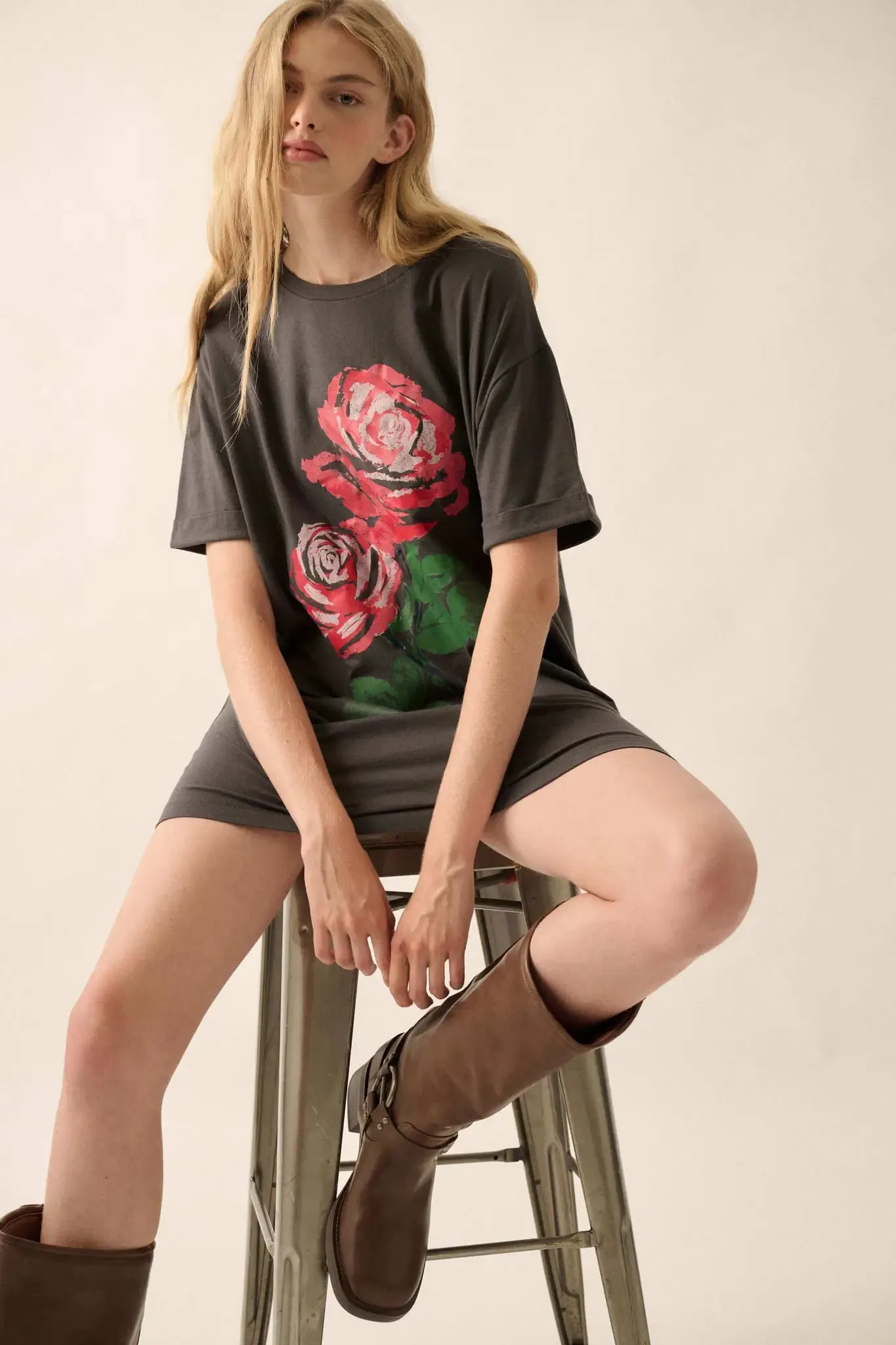 Still a Rose Oversize Vintage-Print Graphic Tee sold by Promesa