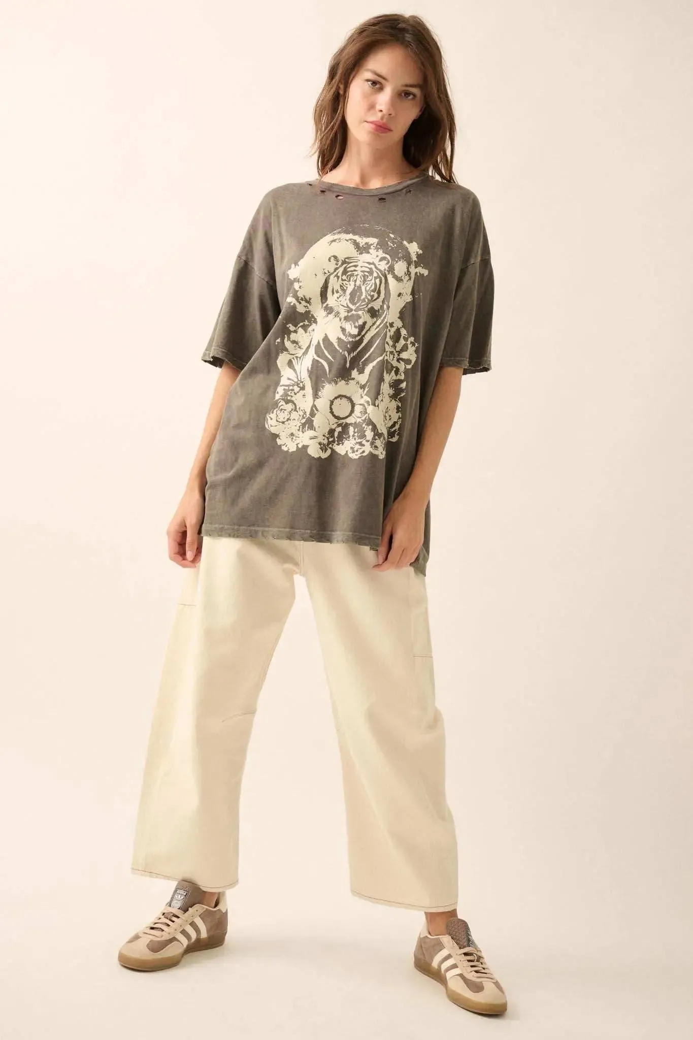 Tiger Moon Oversized Distressed Graphic Tee sold by Promesa product image thumbnail 3