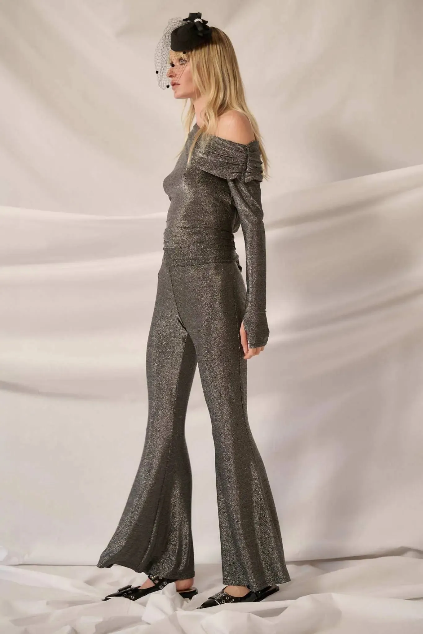 Moonage Daydream Metallic Knit Flare Pants sold by Promesa product image thumbnail 5