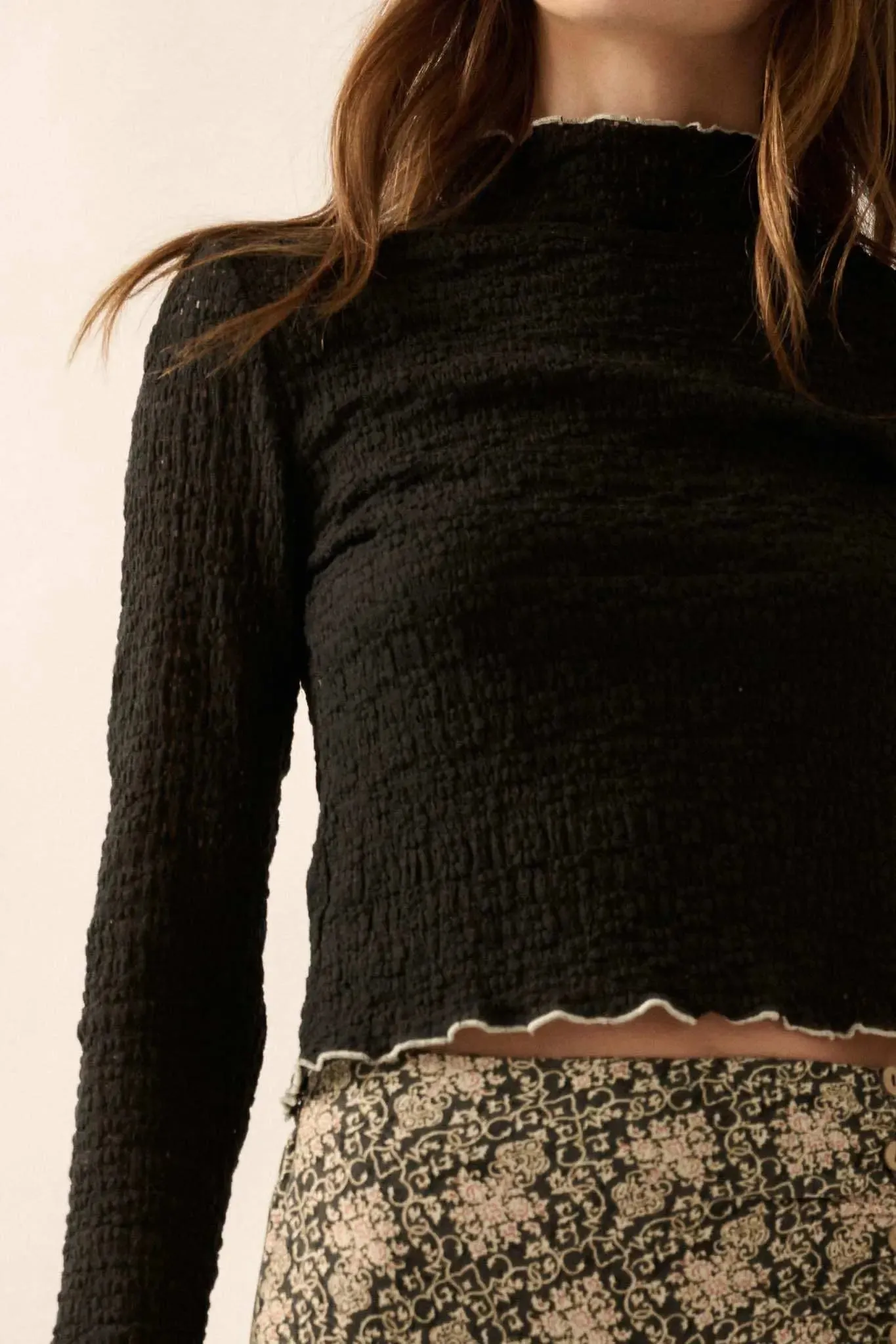 Dainty Daisy Floral Lace Mock-Neck Top sold by Promesa product image thumbnail 3