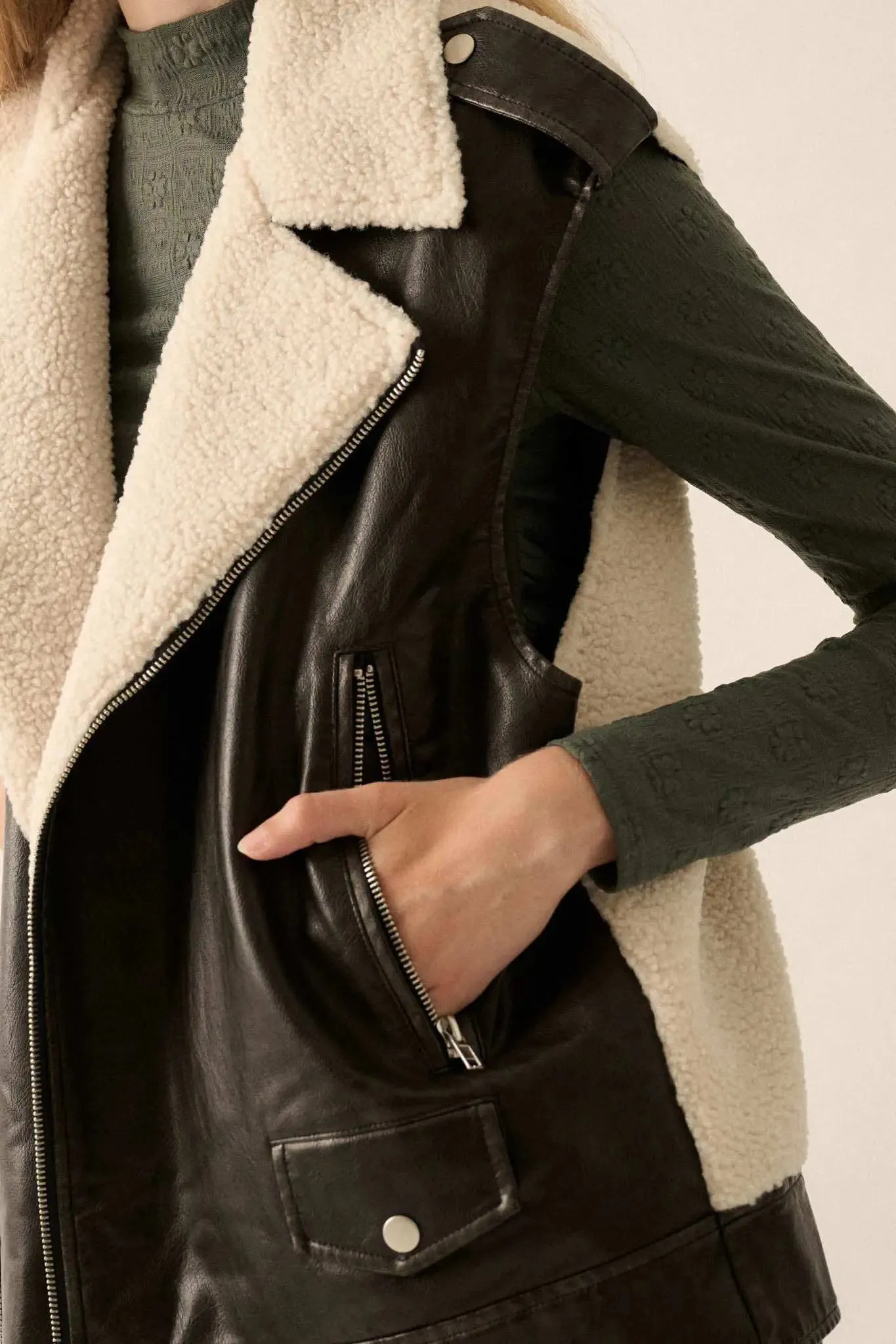 Wild One Vegan Leather and Fleece Motorcycle Vest sold by Promesa product image thumbnail 4