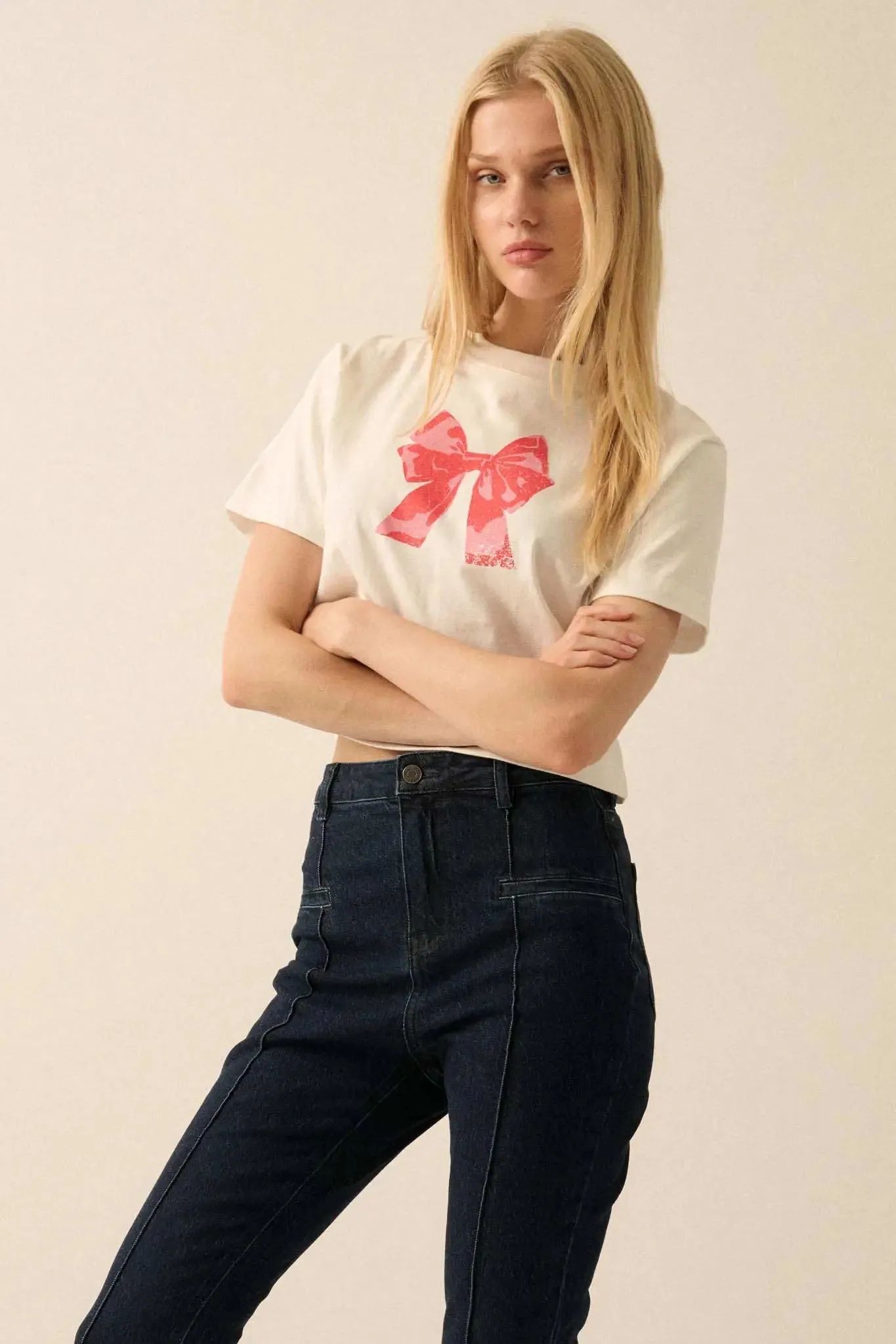 Present Time Cropped Vintage-Print Bow Graphic Tee sold by Promesa product image thumbnail 3