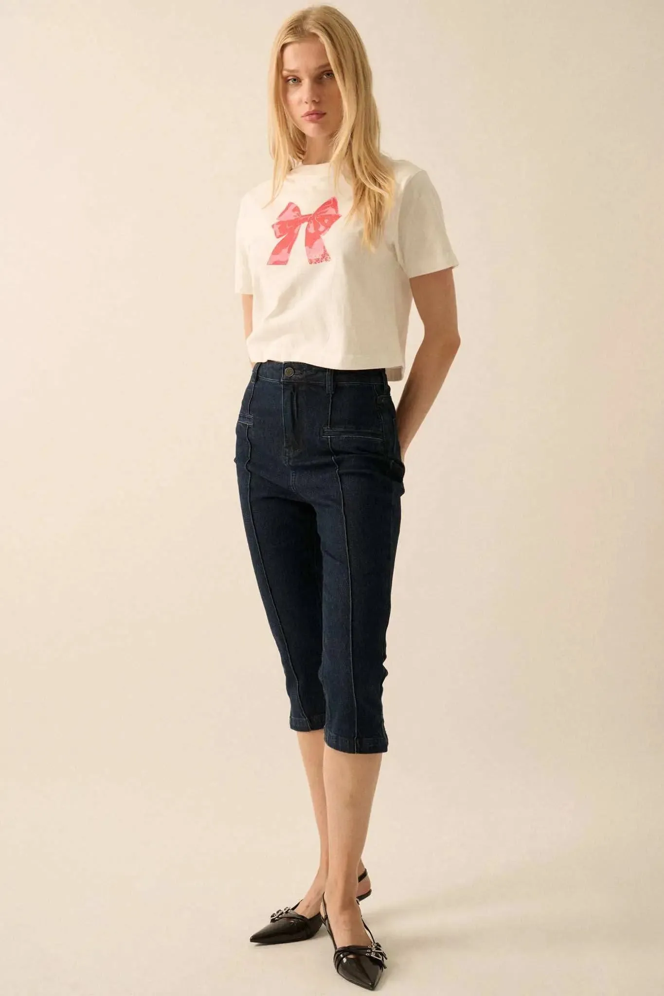 Present Time Cropped Vintage-Print Bow Graphic Tee sold by Promesa product image thumbnail 5