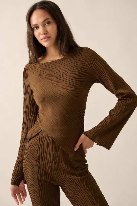 So It Flows Wavy Ribbed-Knit Asymmetrical Top sold by Promesa