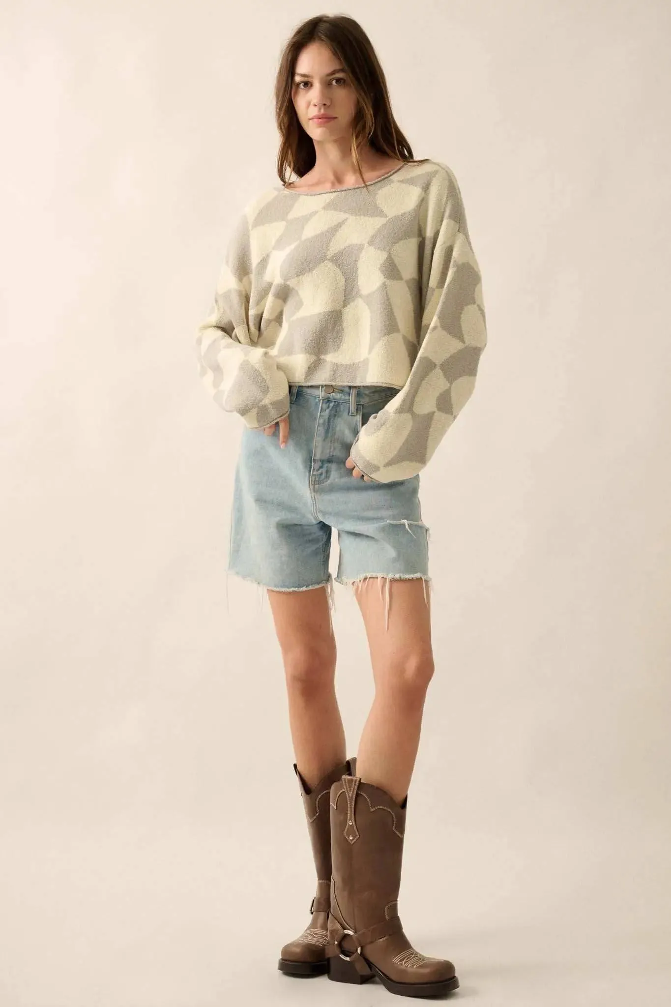 Nice Move Abstract Checkerboard Cropped Sweater sold by Promesa product image thumbnail 3