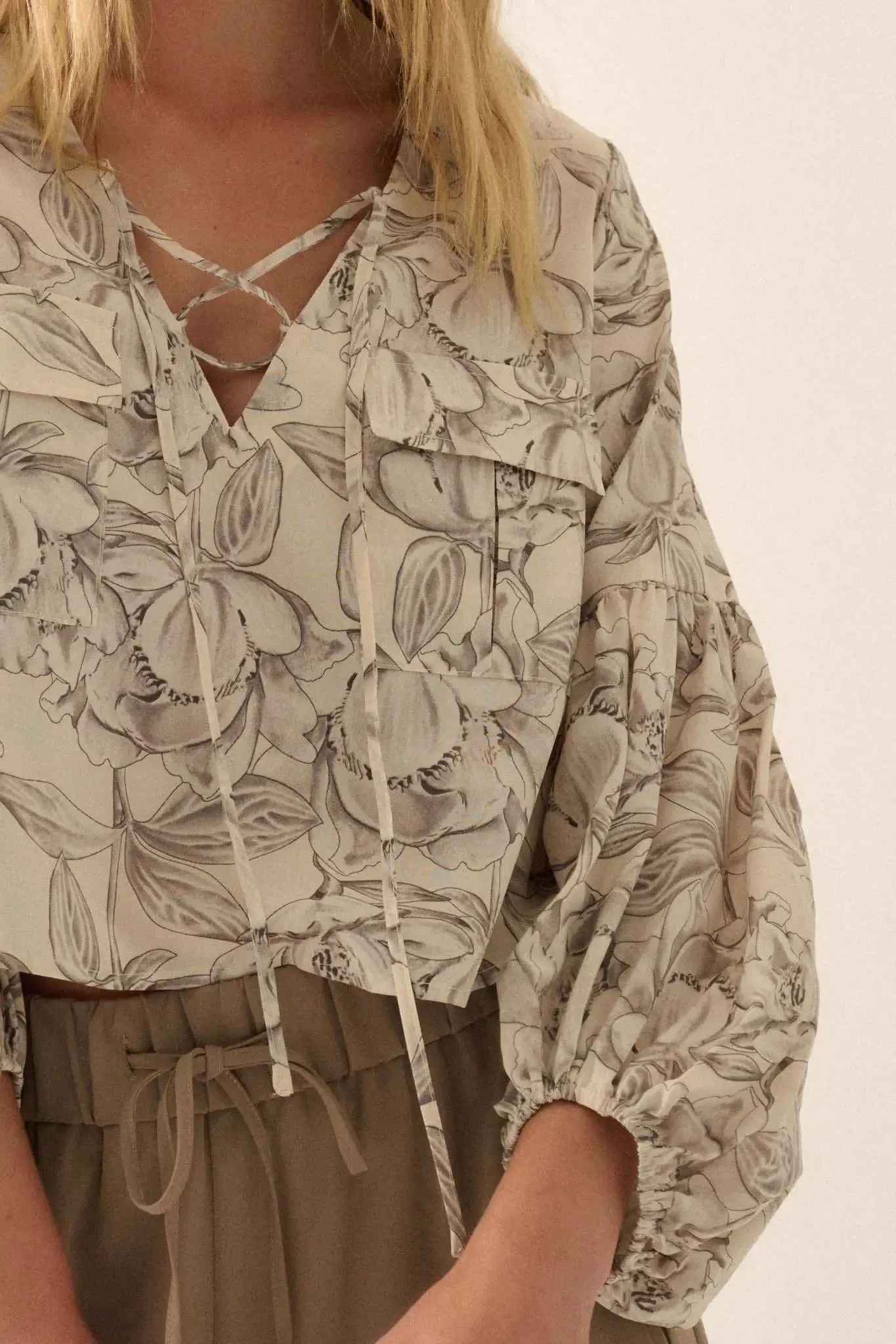 Placid Petals Floral Cropped Lace-Up Peasant Top sold by Promesa product image thumbnail 4