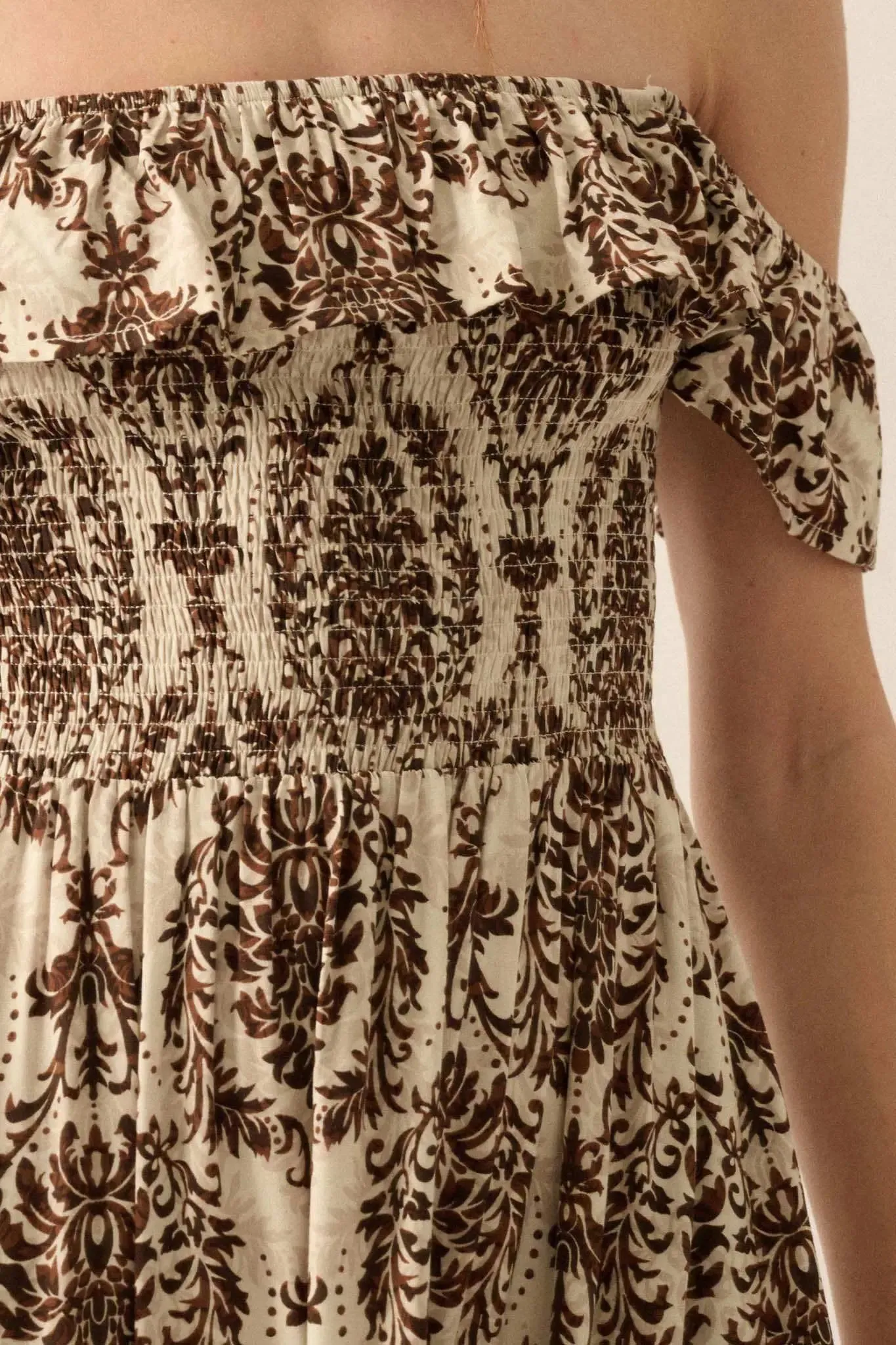 Opulent Beauty Ornate Floral-Print Maxi Dress sold by Promesa product image thumbnail 3