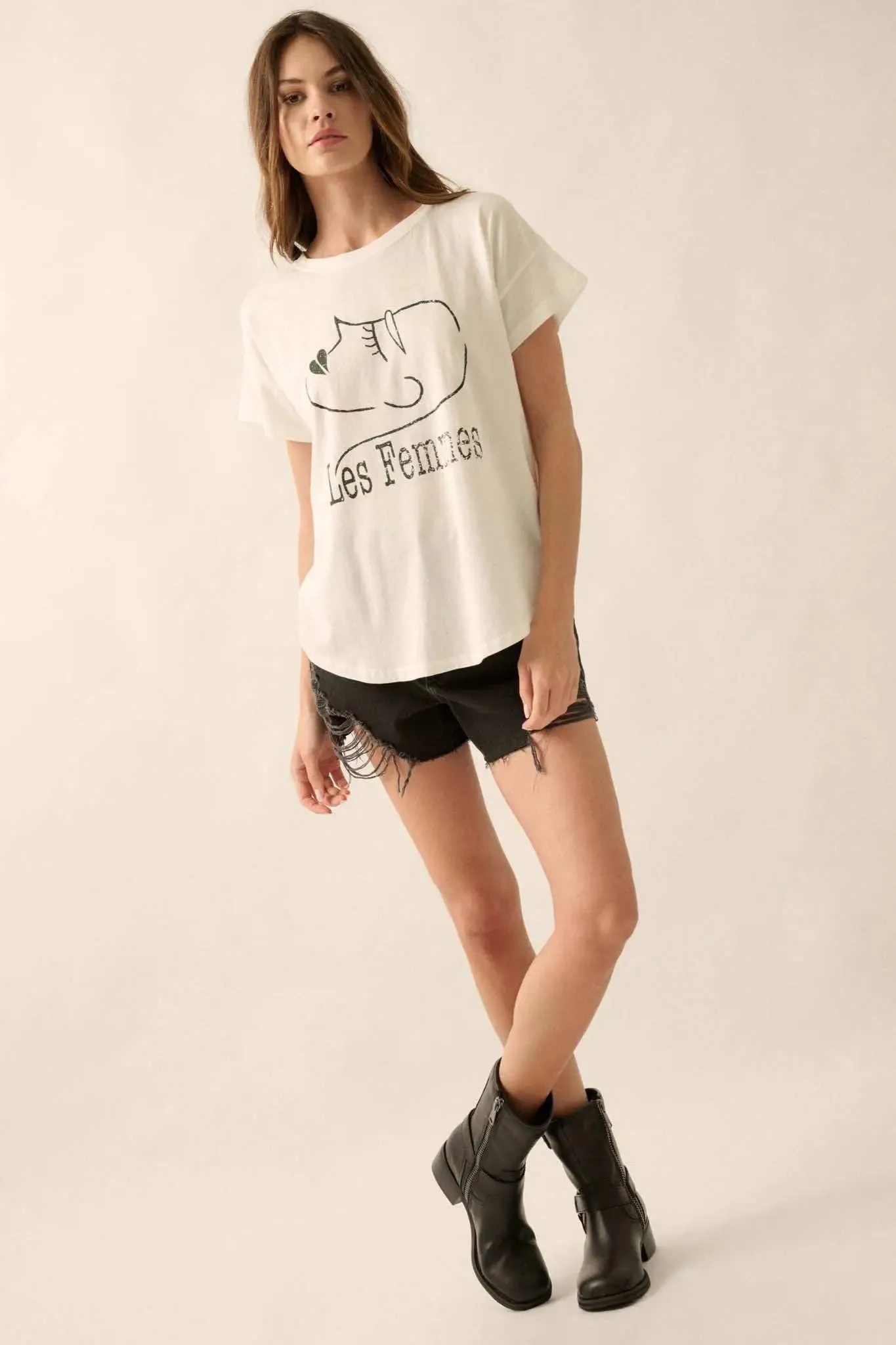 Les Femmes Vintage-Print Graphic Tee sold by Promesa product image thumbnail 3