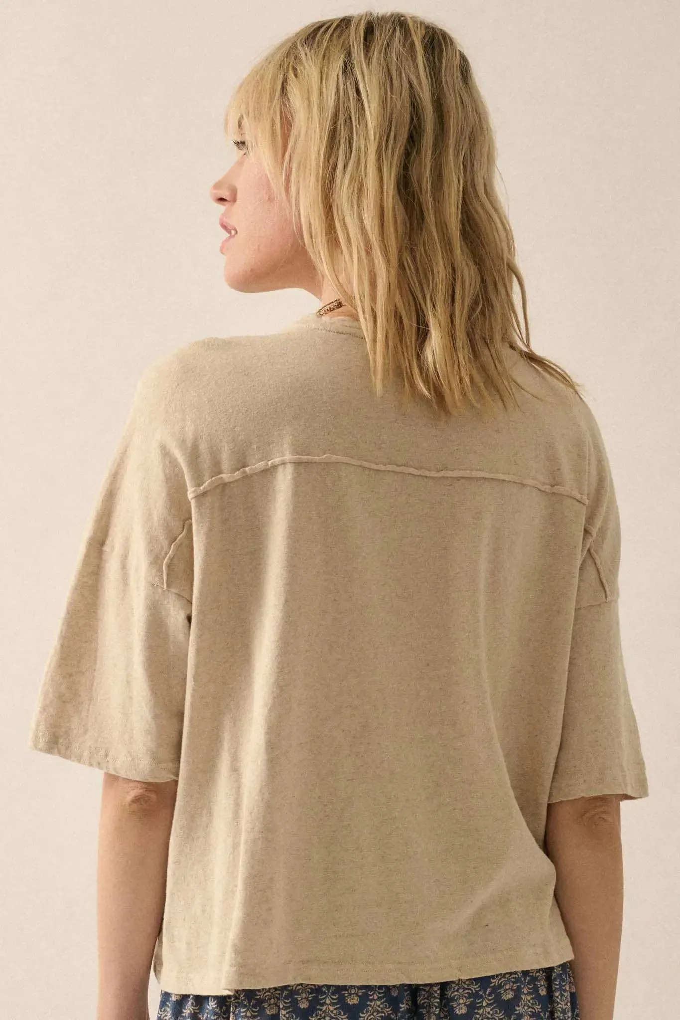 Easy Fit Raw-Edge Loose-Fit Pocket Tee sold by Promesa product image thumbnail 2