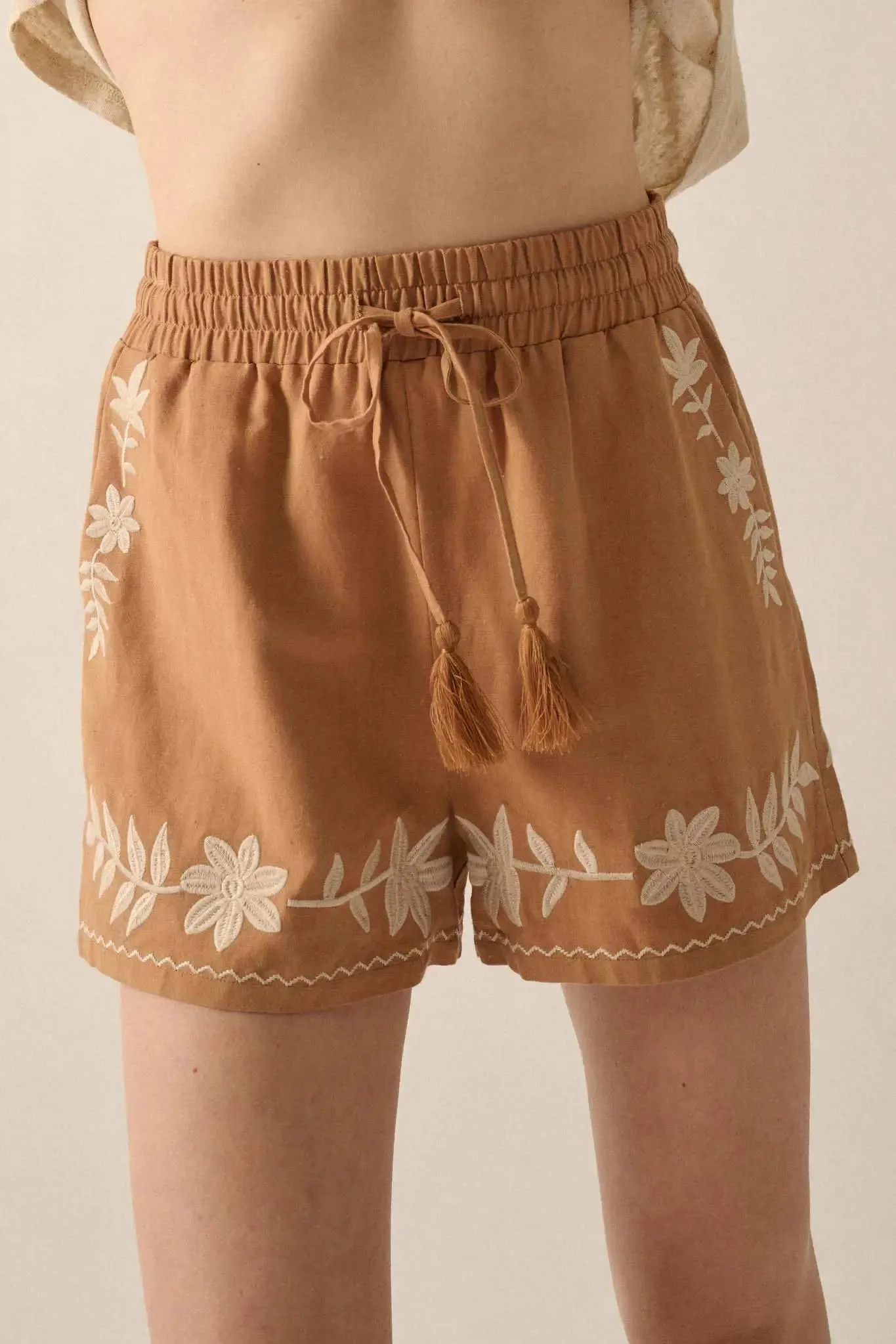 Rustic Blooms Floral Embroidered Linen-Blend Shorts sold by Promesa product image thumbnail 3