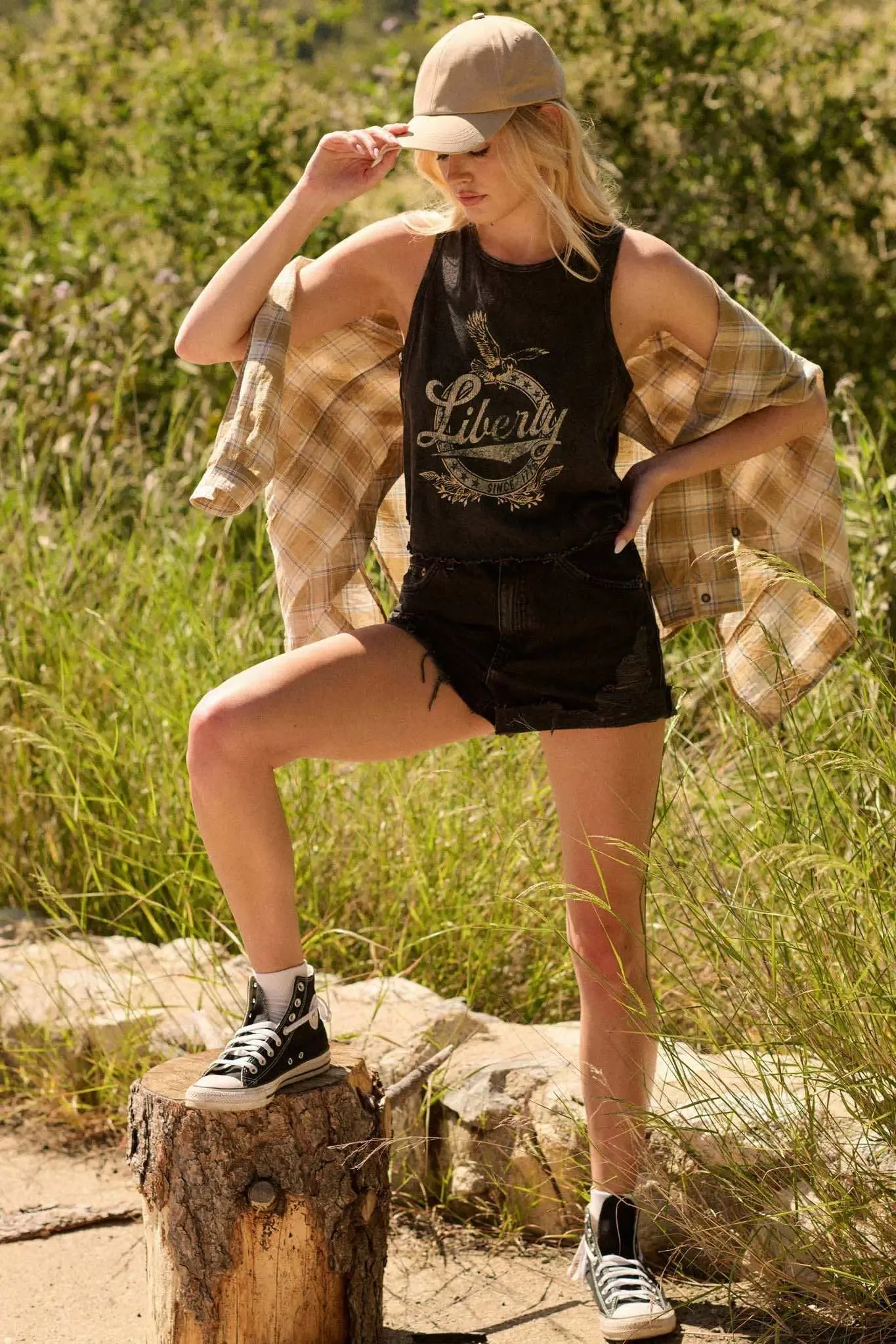 Liberty 1776 Vintage-Wash Graphic Tank Top sold by Promesa product image thumbnail 3