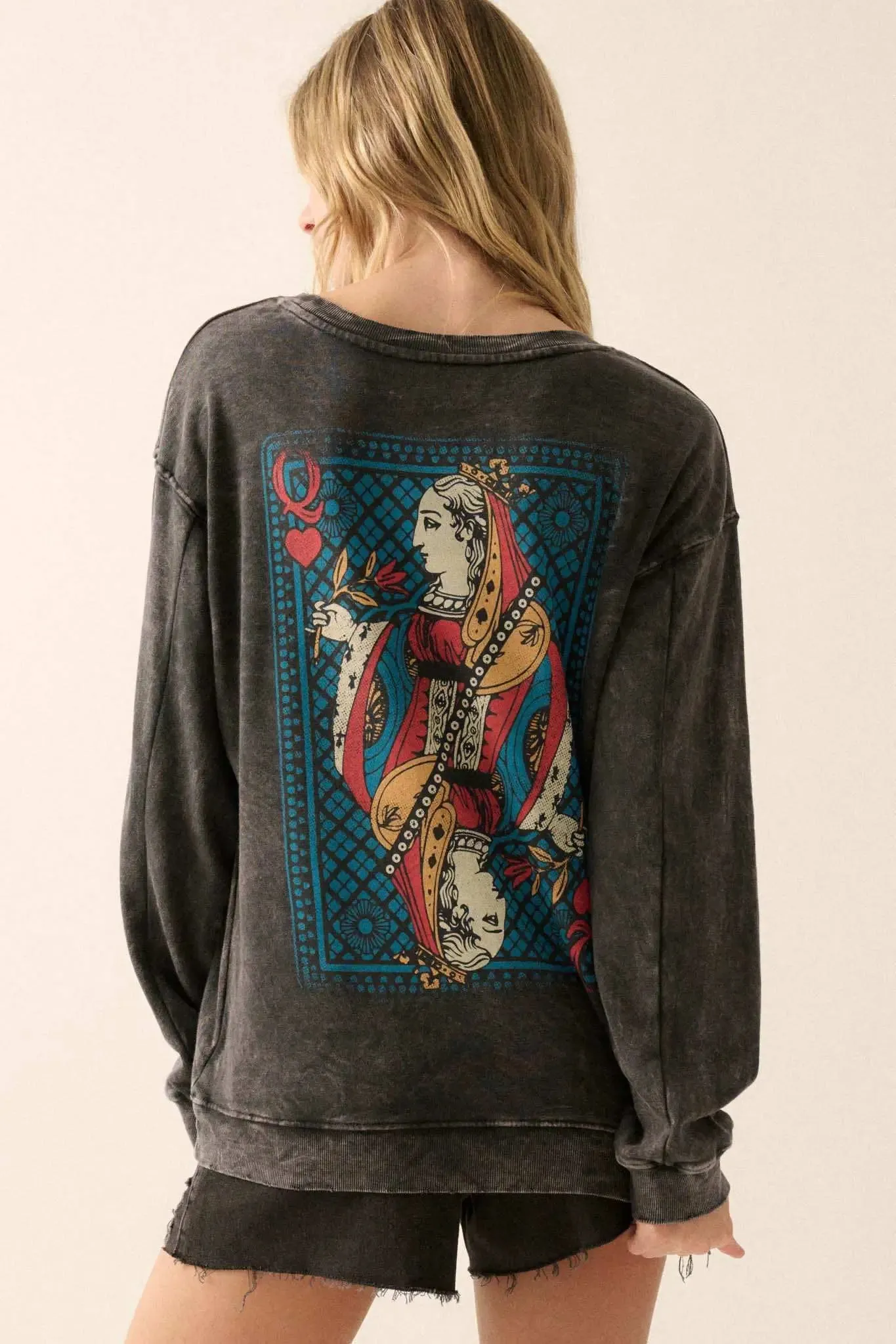 Queen of Hearts Back-Print Graphic Sweatshirt sold by Promesa product image thumbnail 4