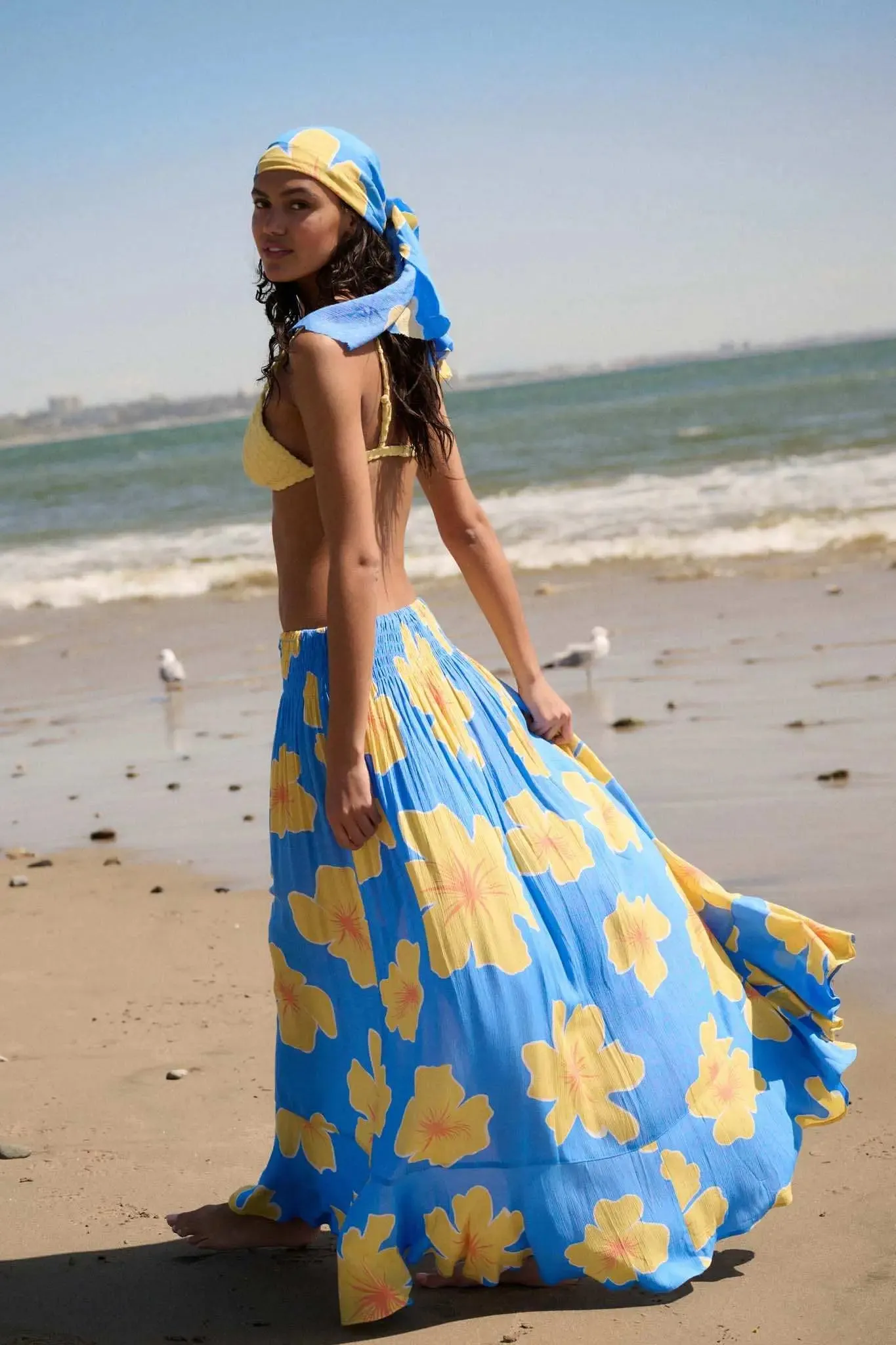 Hibiscus Grove Floral Crepe Buttoned Maxi Skirt sold by Promesa product image thumbnail 2