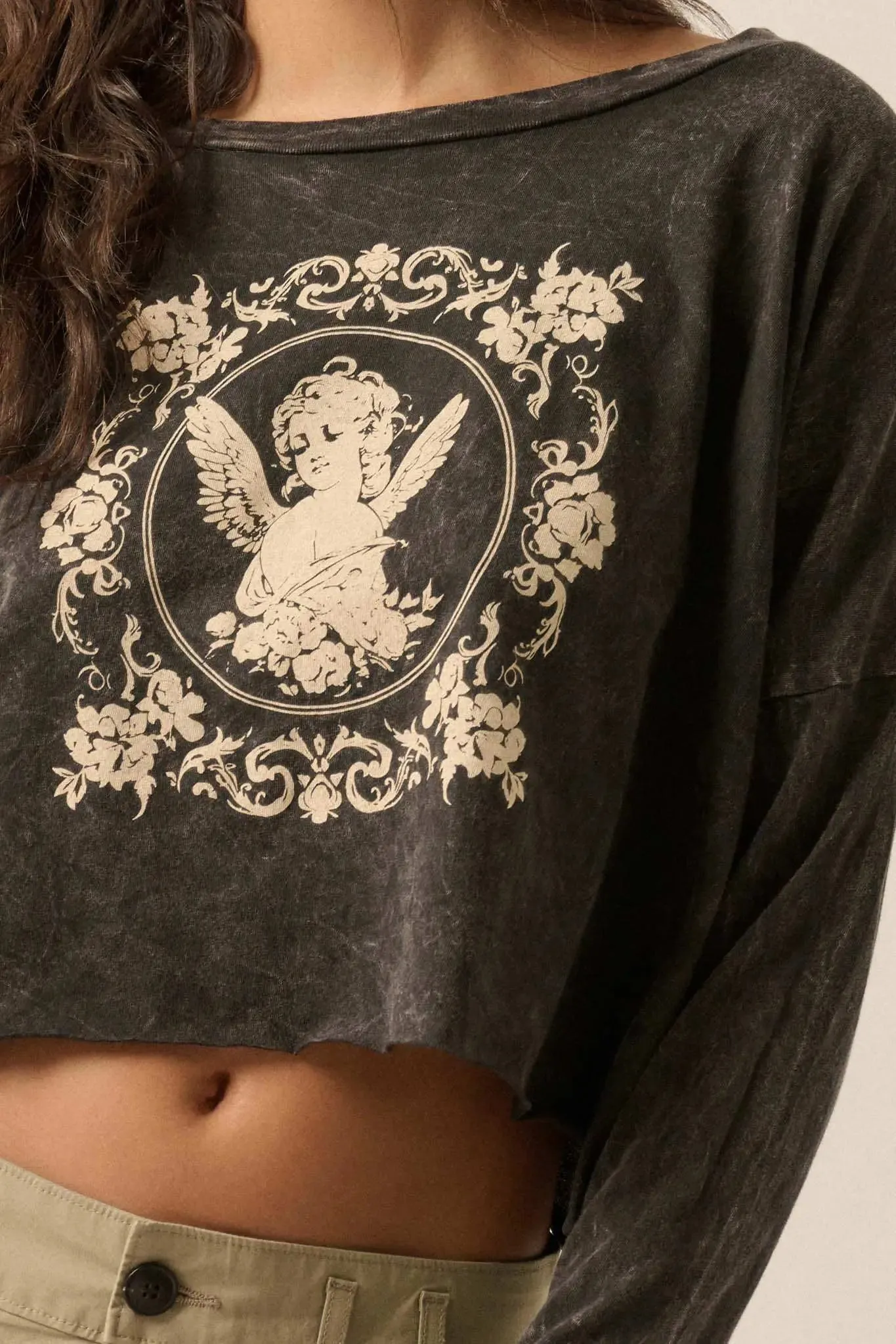 Vintage Angel Cropped Long-Sleeve Graphic Tee sold by Promesa product image thumbnail 2