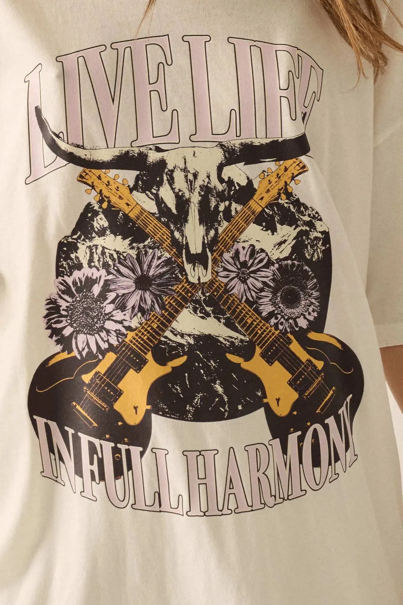 Full Harmony Distressed Rock & Roll Graphic Tee sold by Promesa product image thumbnail 2