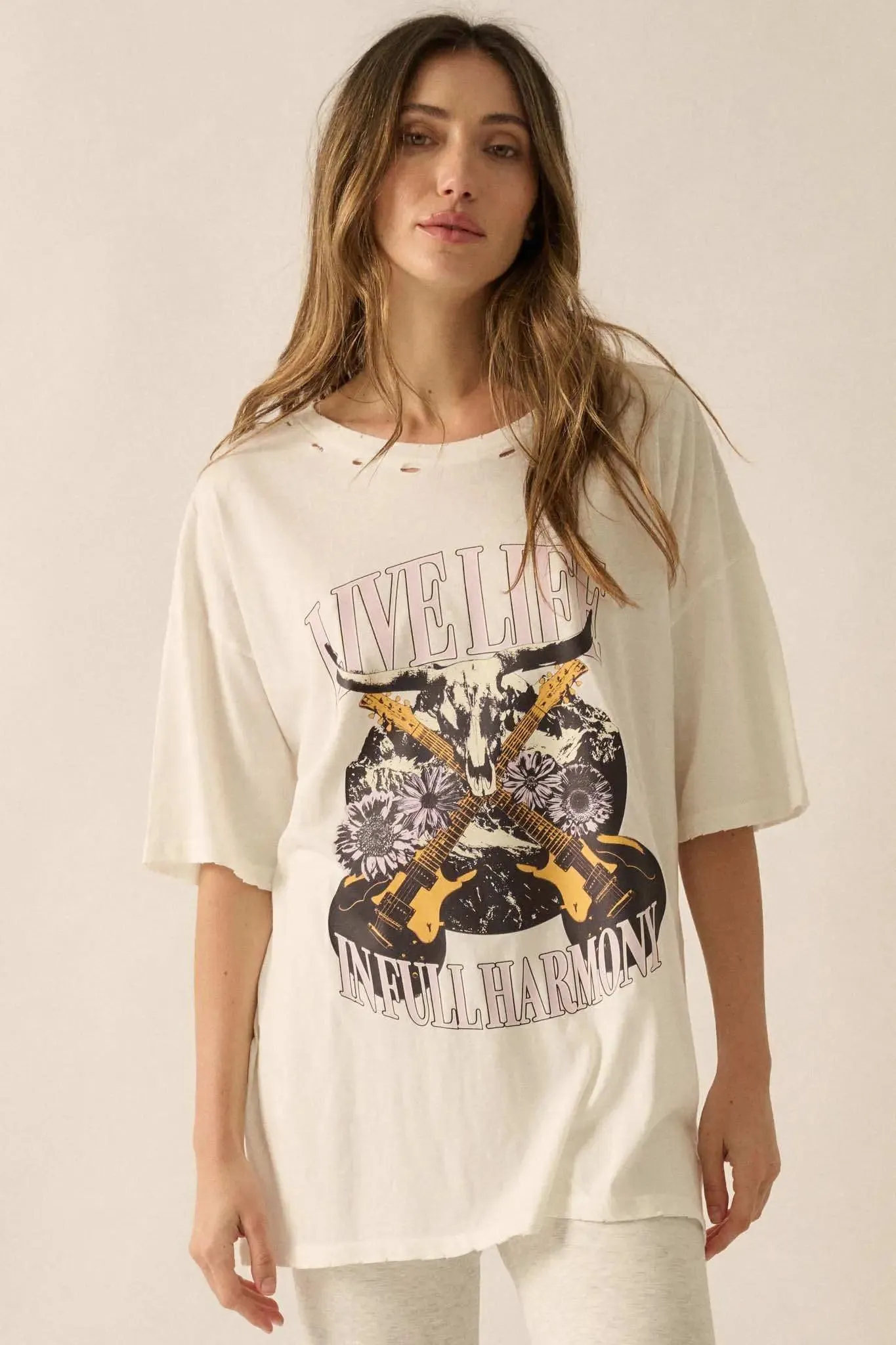 Full Harmony Distressed Rock & Roll Graphic Tee sold by Promesa product image thumbnail 4