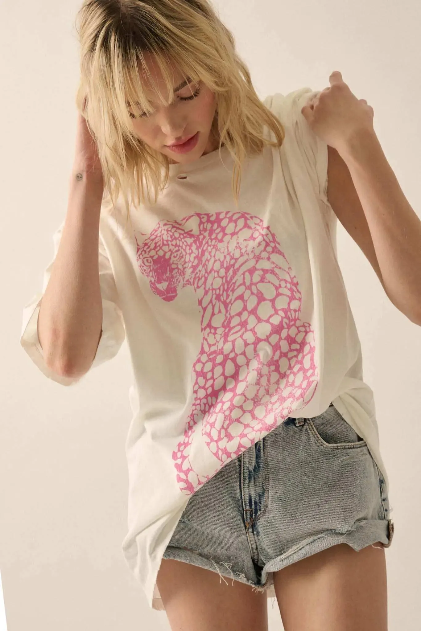 Pink Leopard Distressed Oversize Graphic Tee sold by Promesa product image thumbnail 5