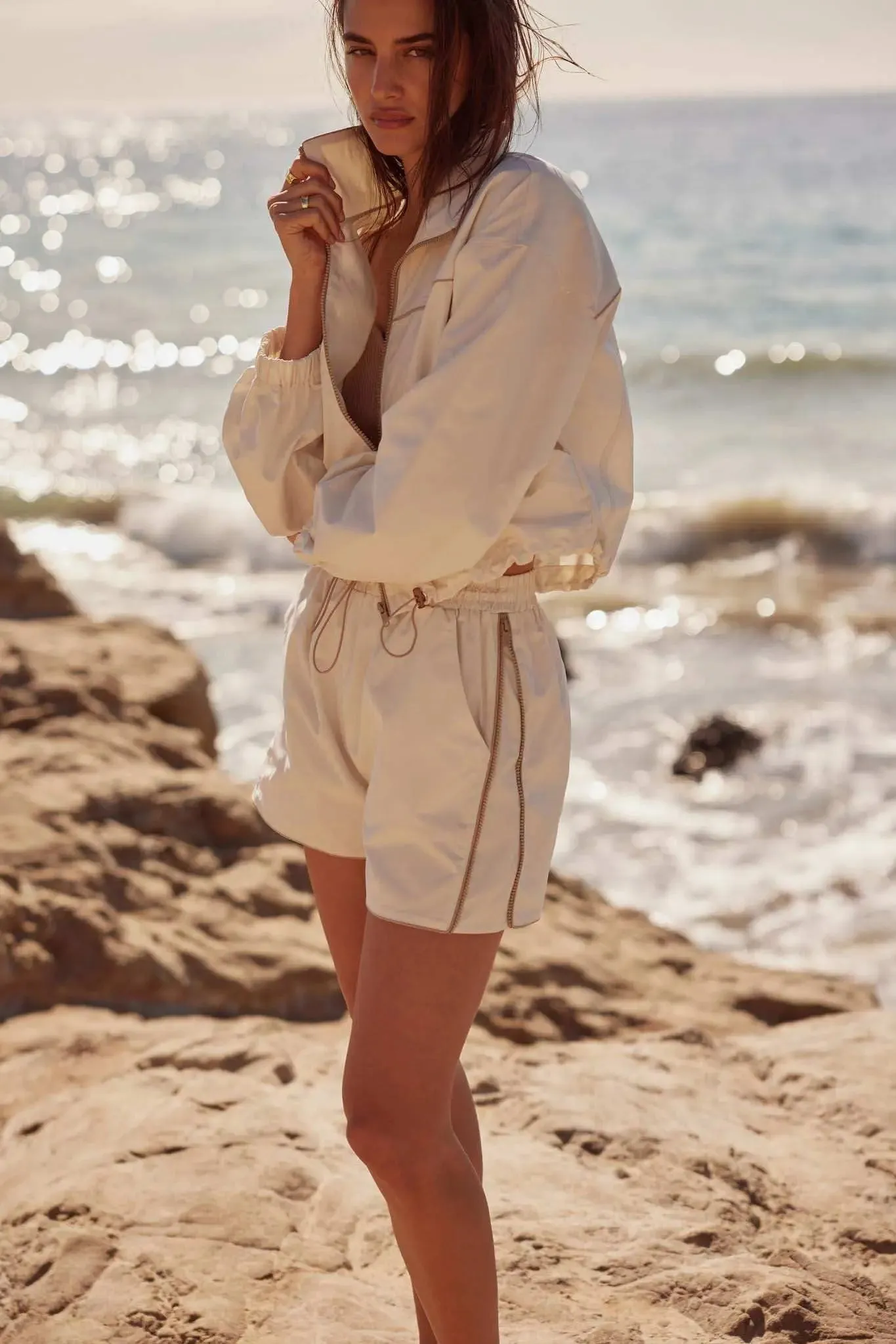 Zip Zap Side-Zip Piping-Trim Drawstring Shorts sold by Promesa