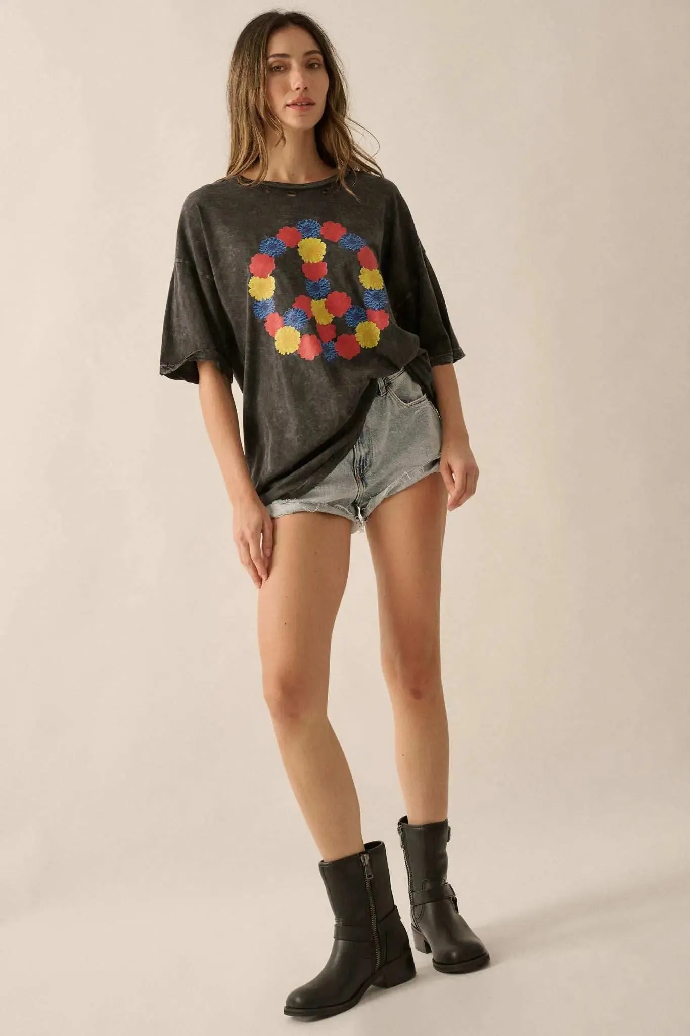 Peace Out Floral Peace Sign Distressed Graphic Tee sold by Promesa product image thumbnail 3
