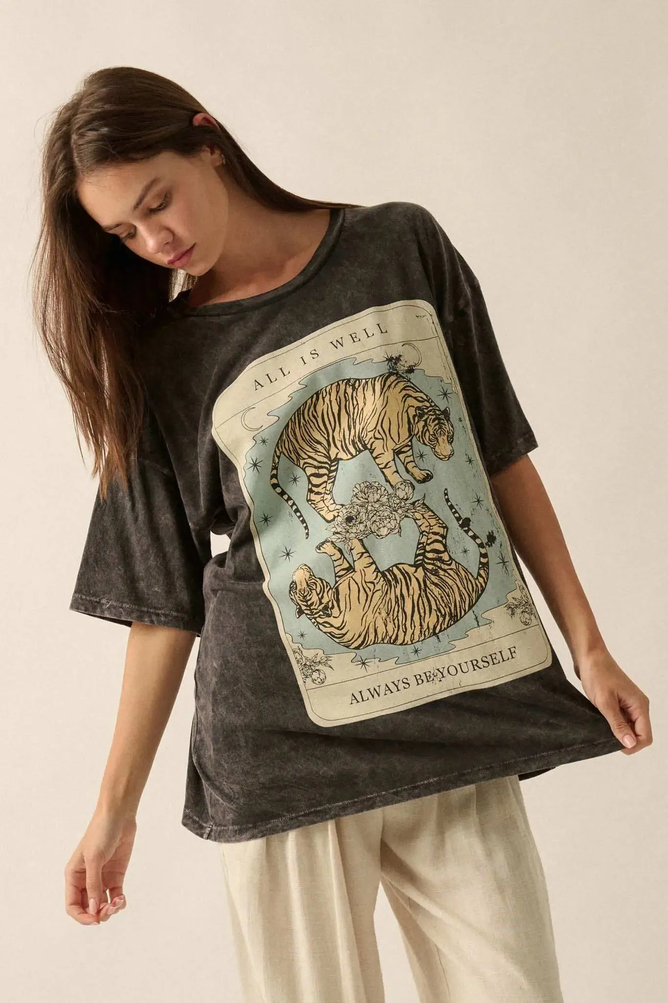Tiger Tarot Oversized Vintage-Wash Graphic Tee sold by Promesa