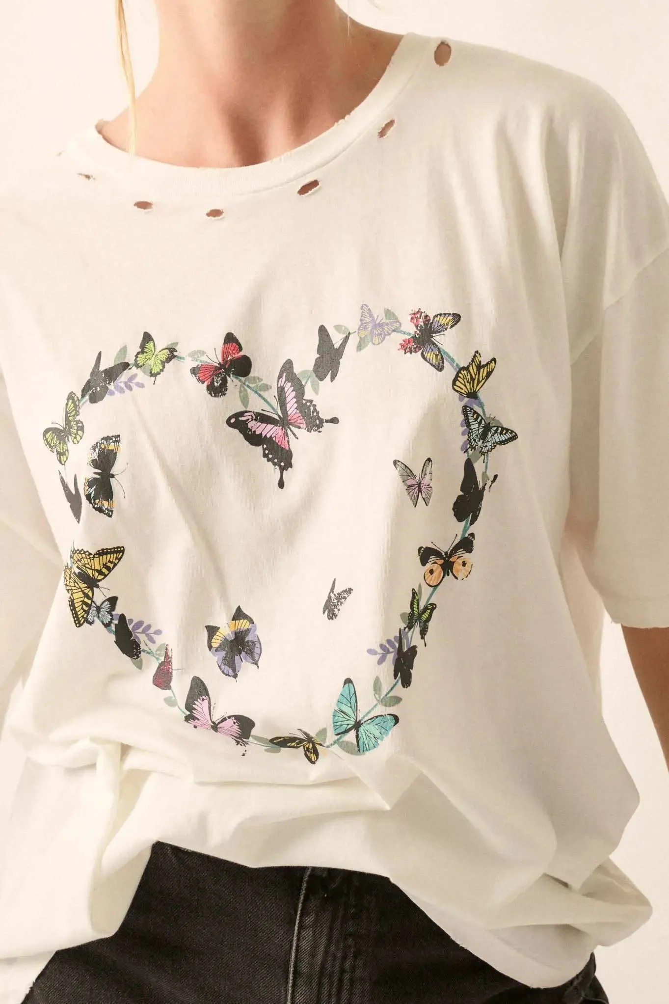 Butterfly Lover Distressed Oversized Graphic Tee sold by Promesa product image thumbnail 2