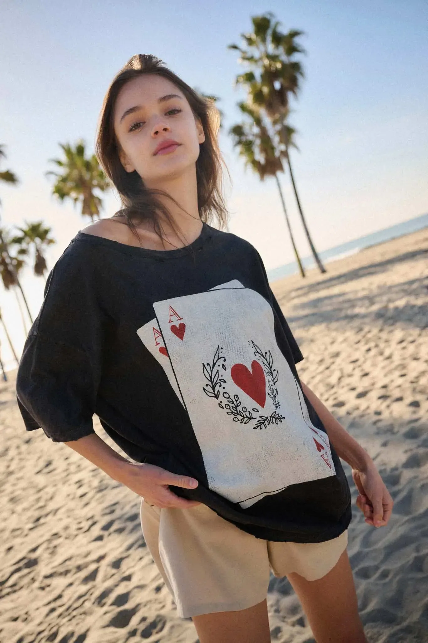 Ace of Hearts Vintage-Wash Distressed Graphic Tee sold by Promesa product image thumbnail 4