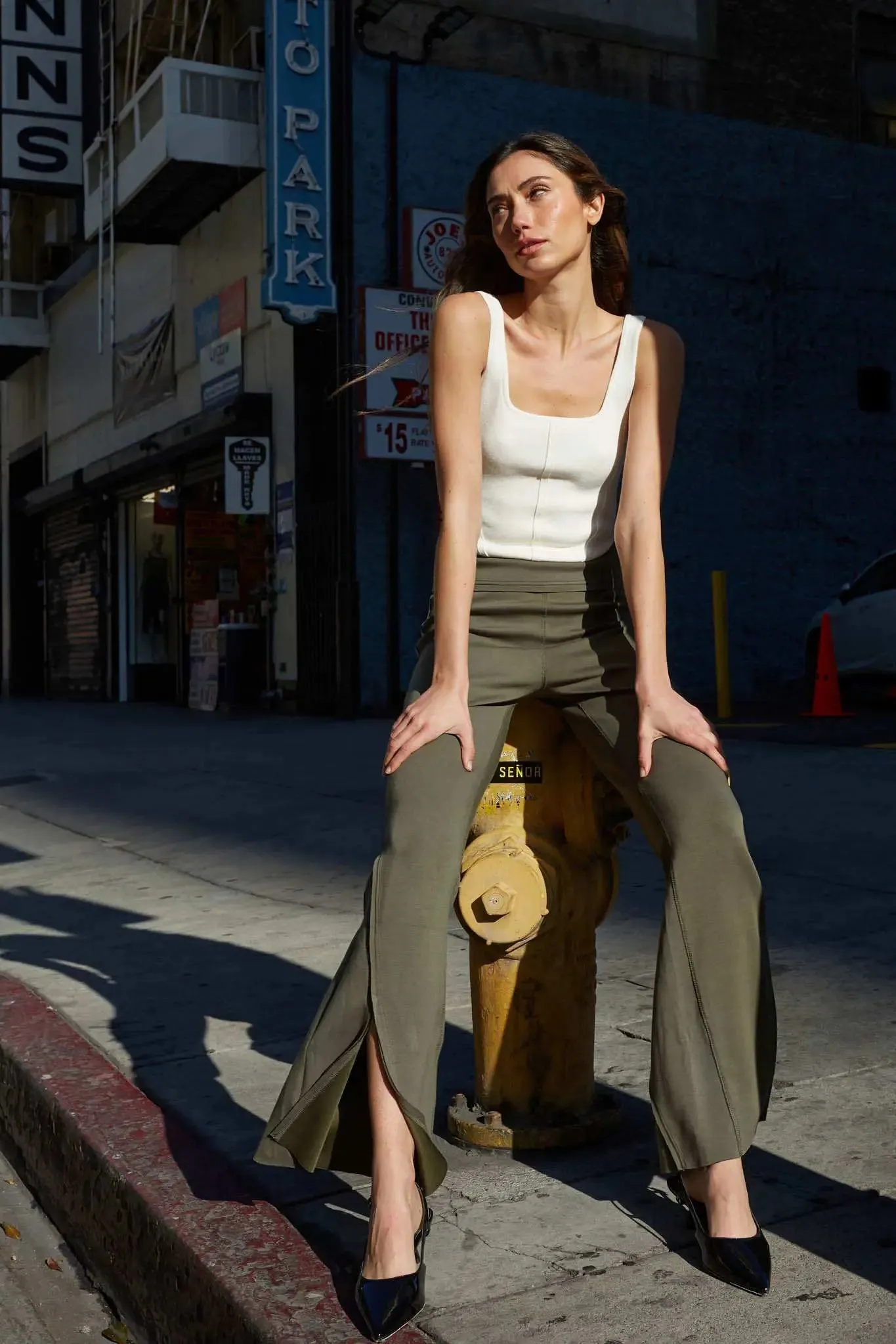 Shaper Fit Square Neck Rib-Knit Corset Tank Top sold by Promesa product image thumbnail 3