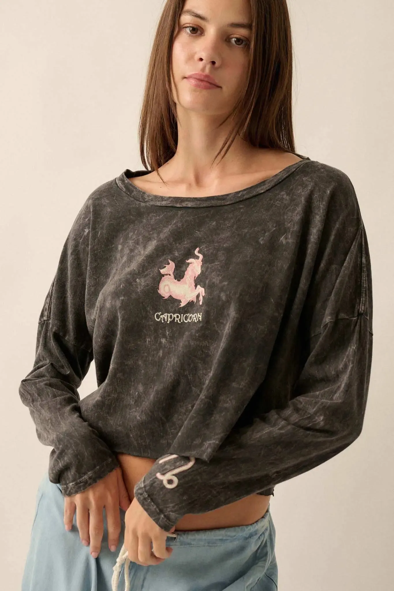 Astrology Girl Cropped Long-Sleeve Graphic Tee sold by Promesa product image thumbnail 5